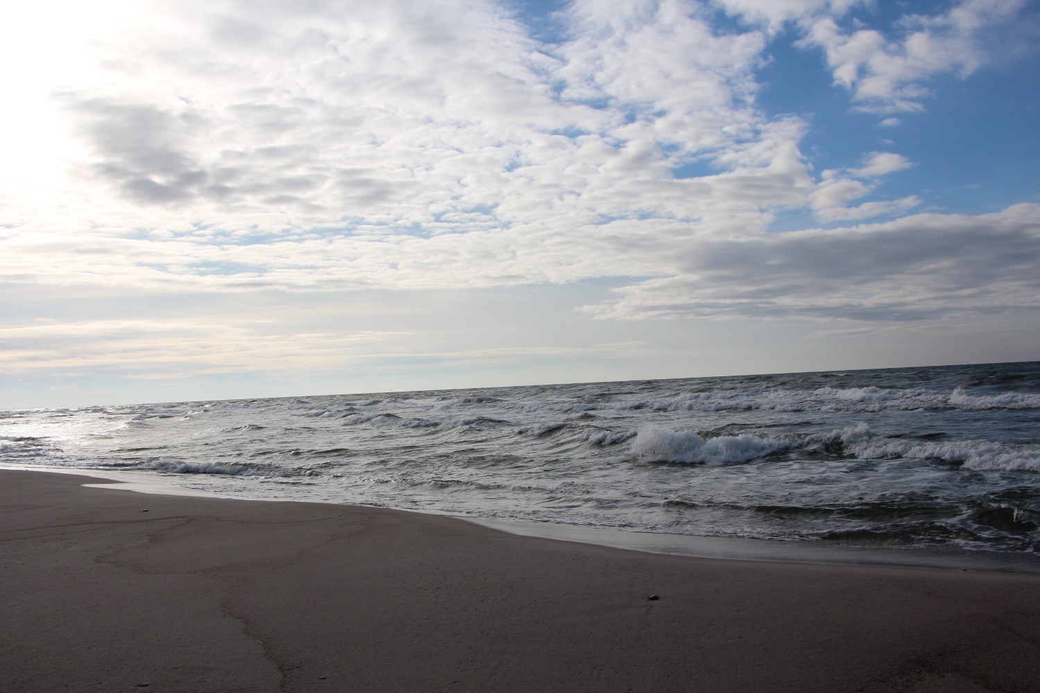 Пляж вблизи поселка Янтарный