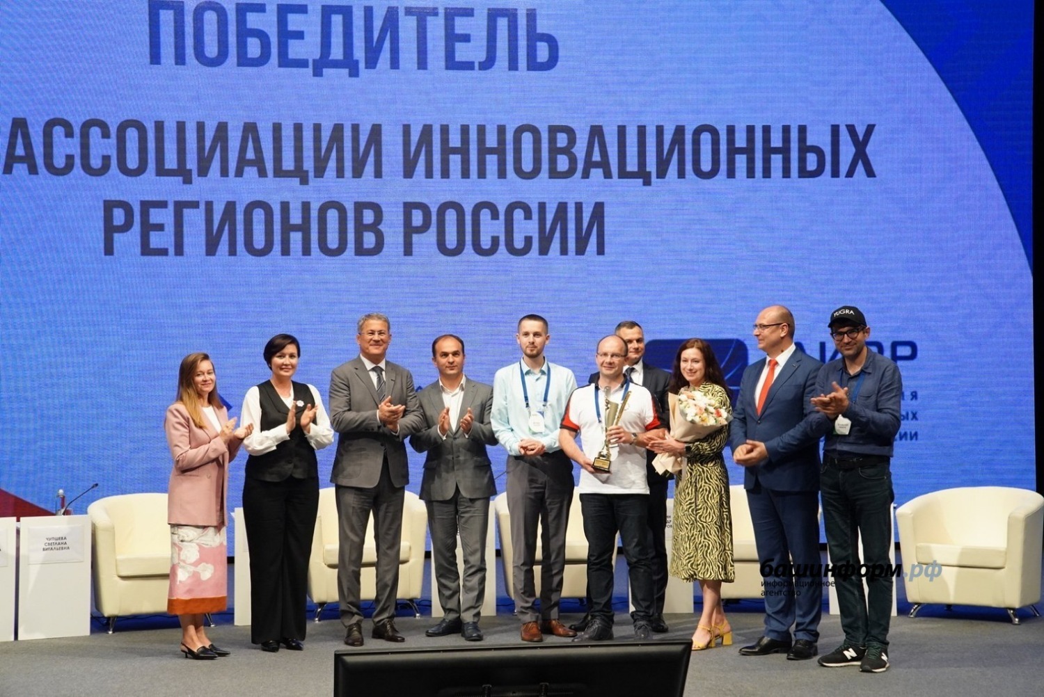 Олег Яровиков