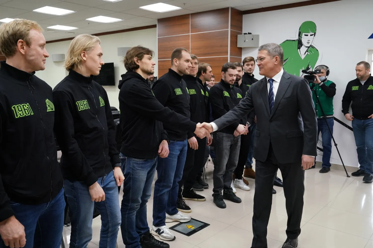 Олег Яровиков