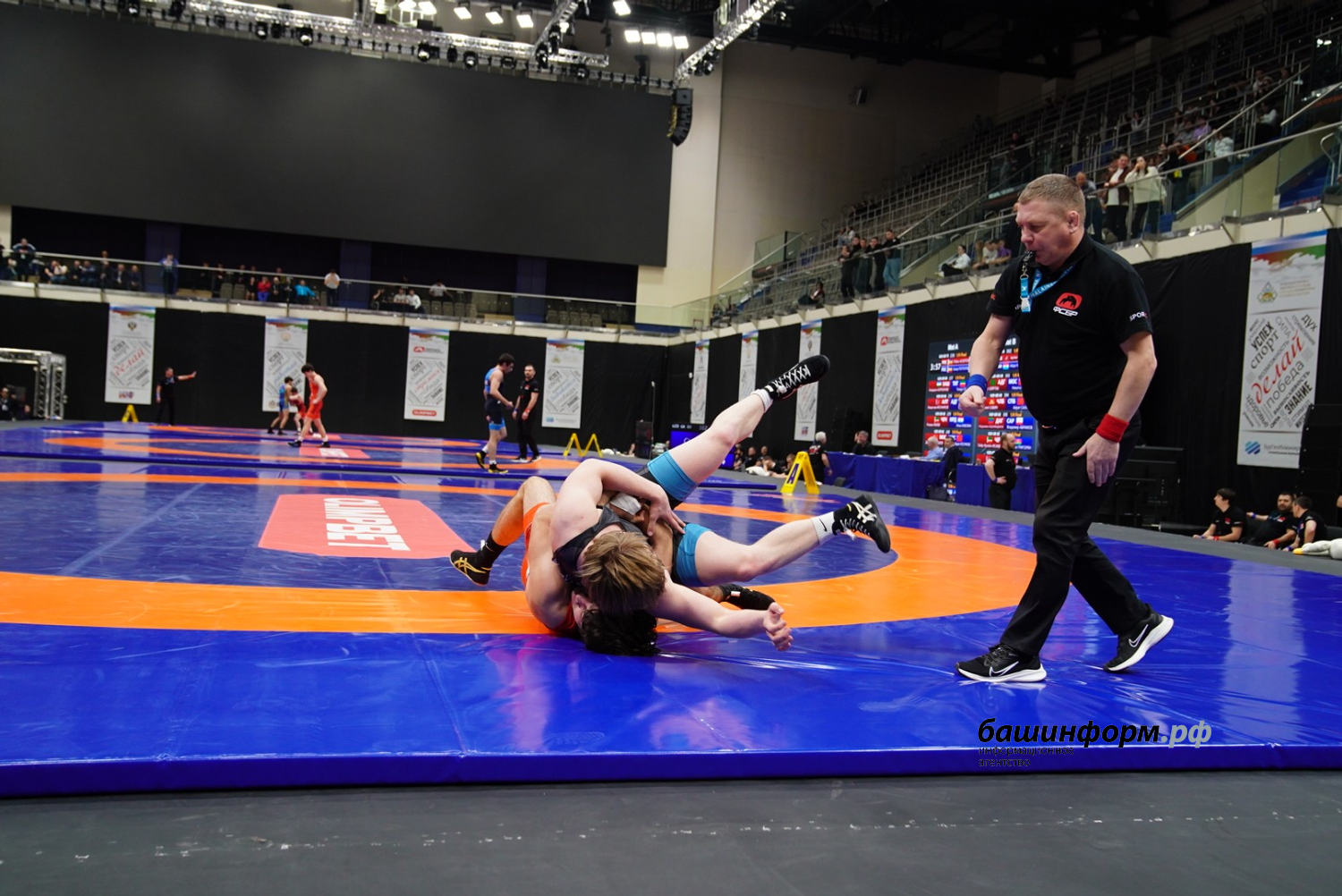 Олег Яровиков