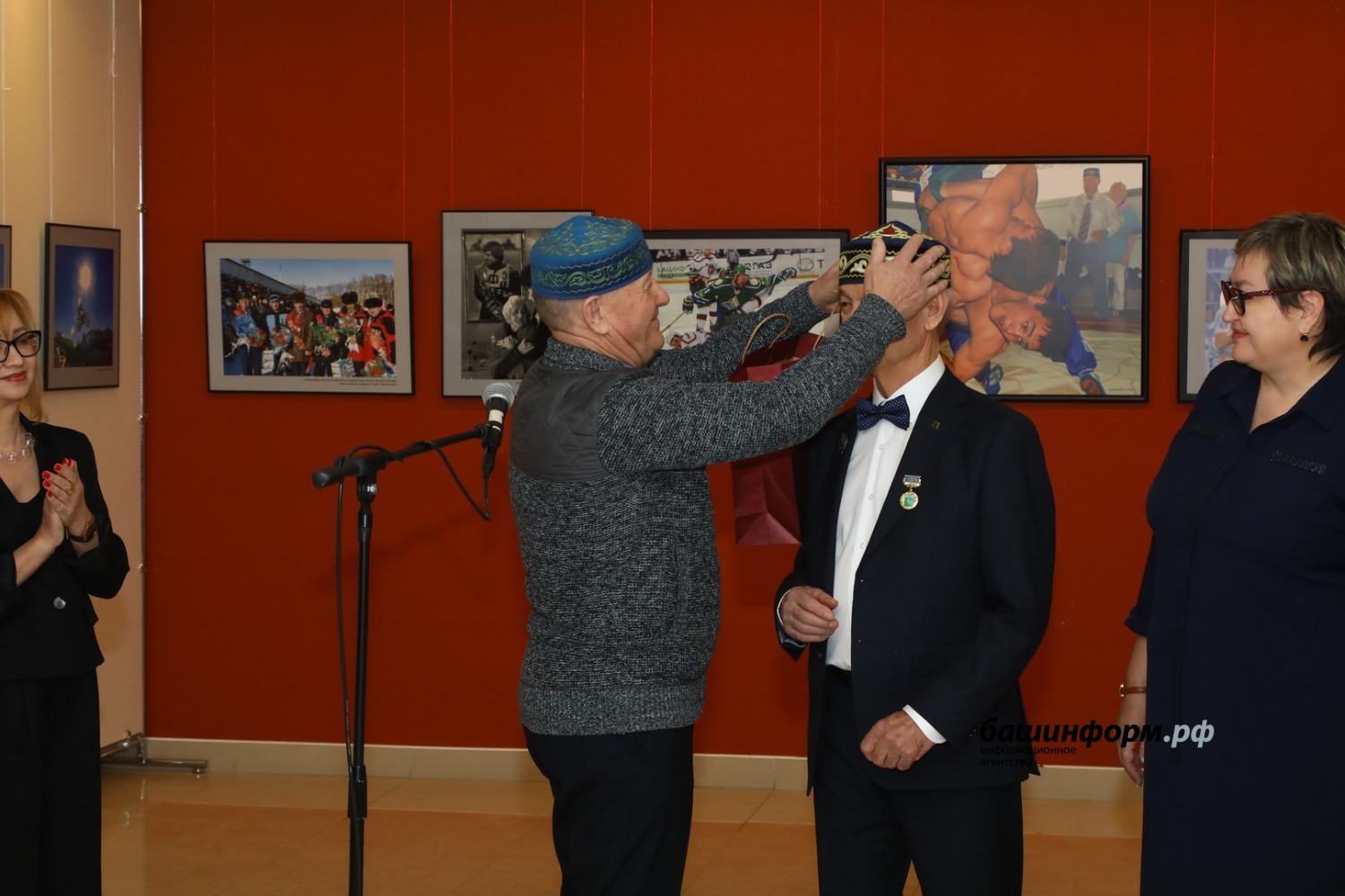 Олег Яровиков, Валерий Шахов  ИА «Башинформ»