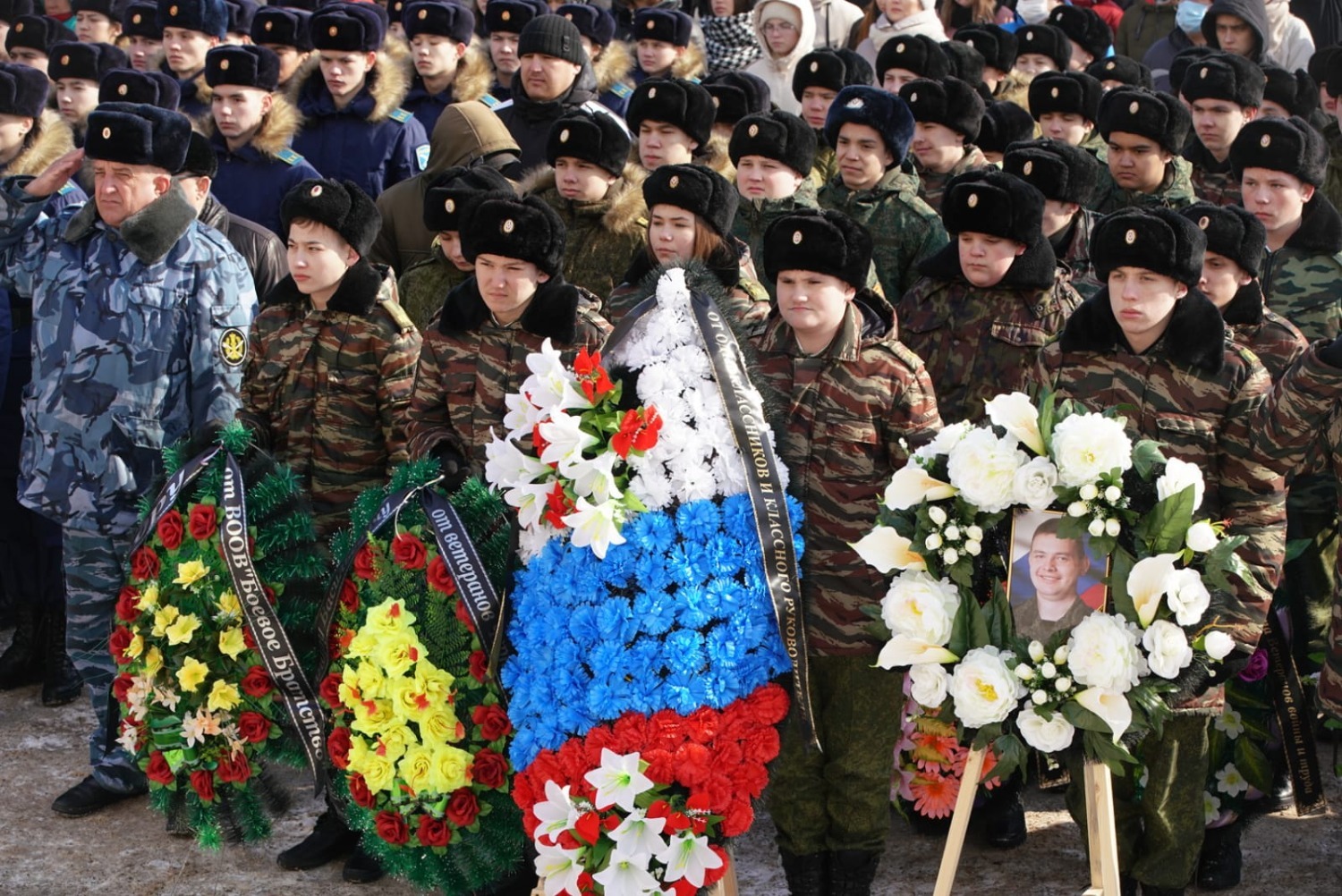 Олег Яровиков