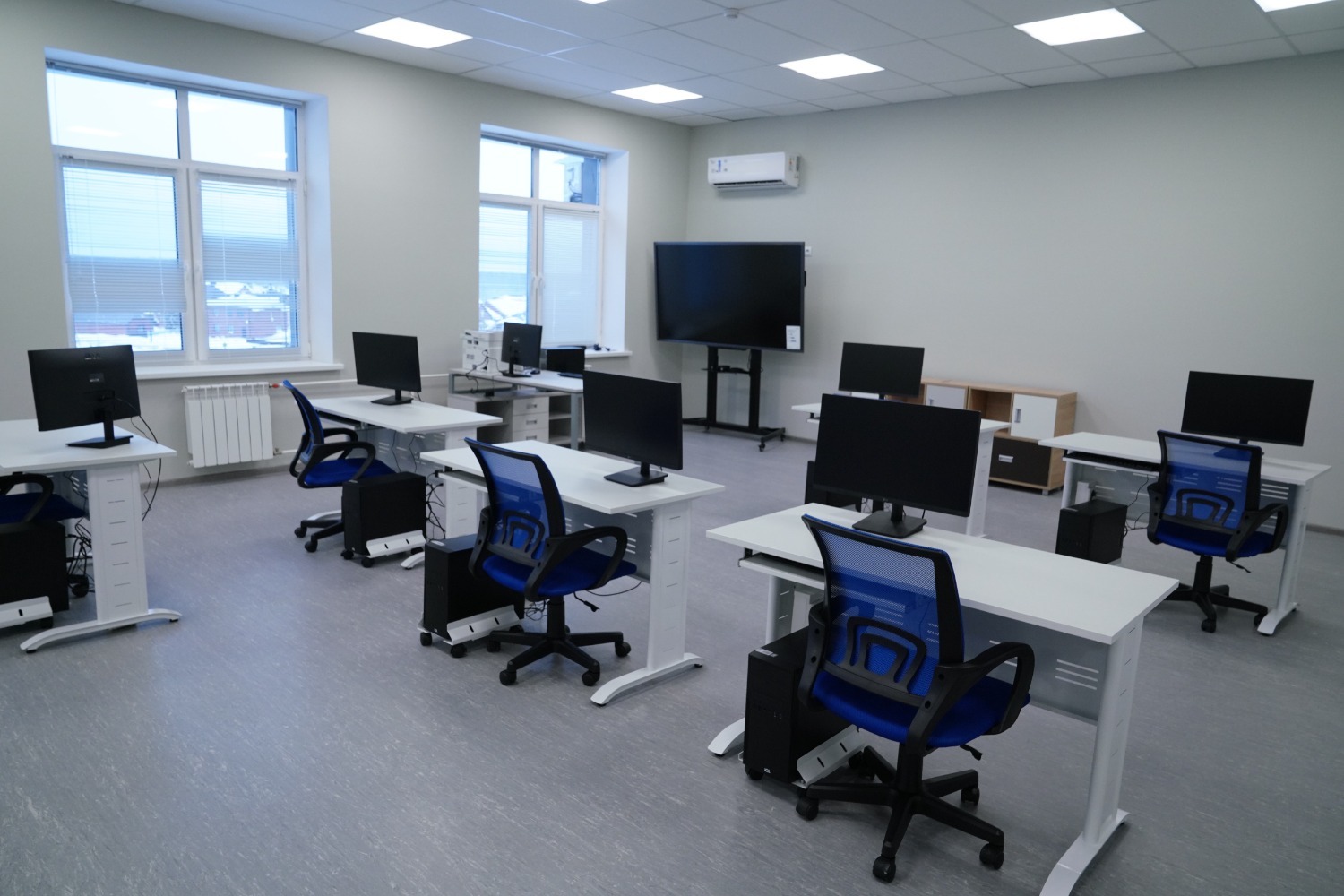 Олег Яровиков