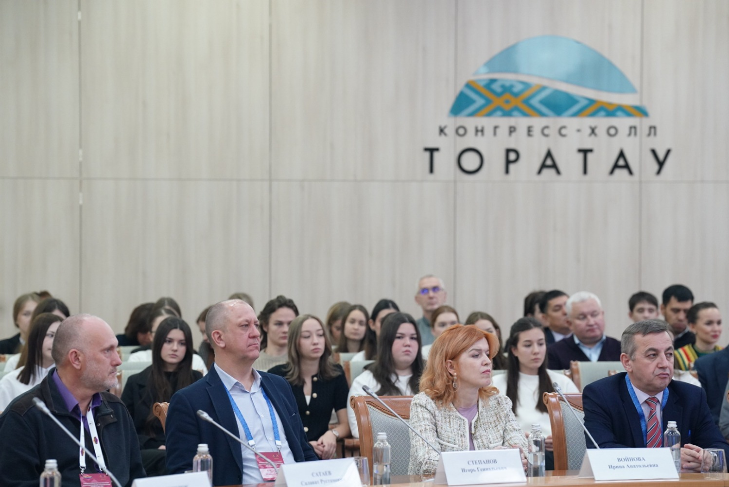 Олег Яровиков