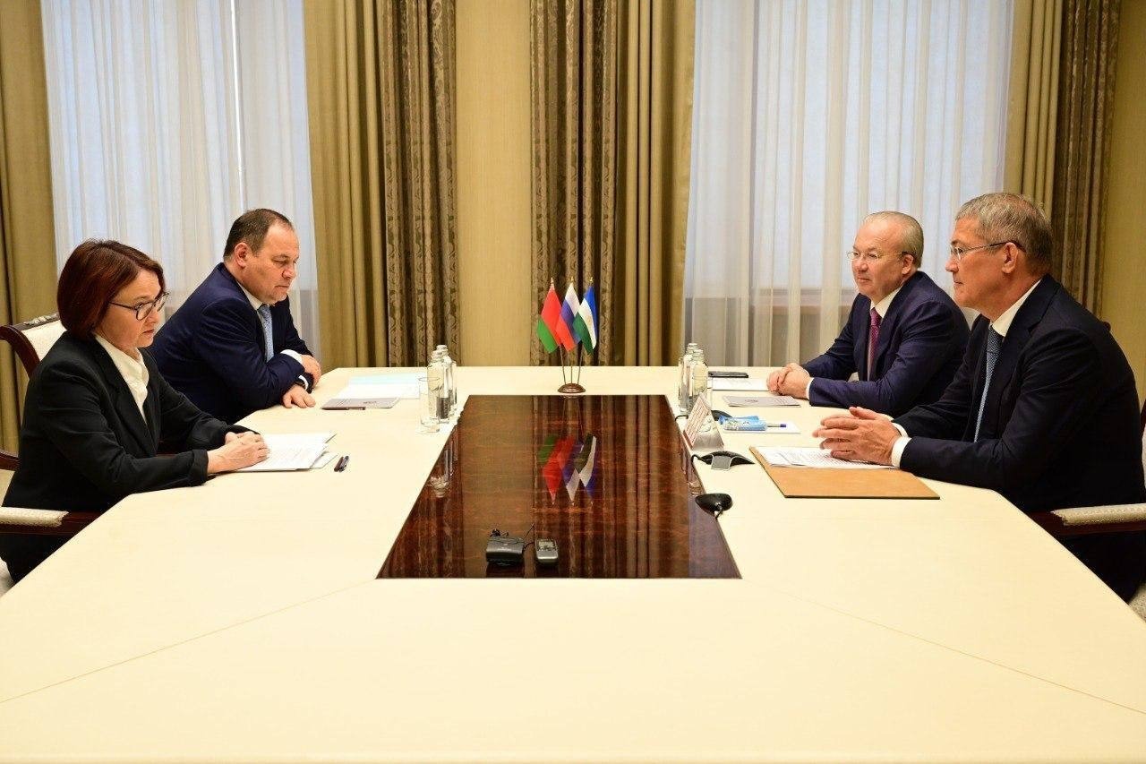 соцсети Радия Хабирова