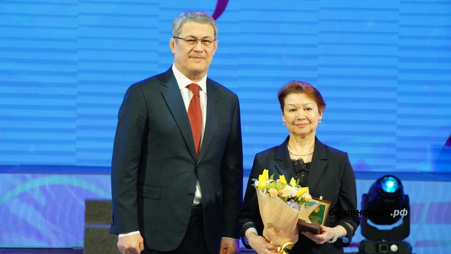 Олег Яровиков