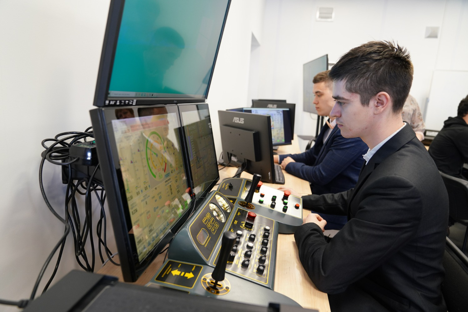 Олег Яровиков