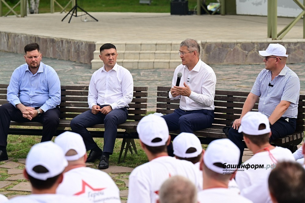 Азат Мухамедьянов  пресс-служба Главы Республики Башкортостан