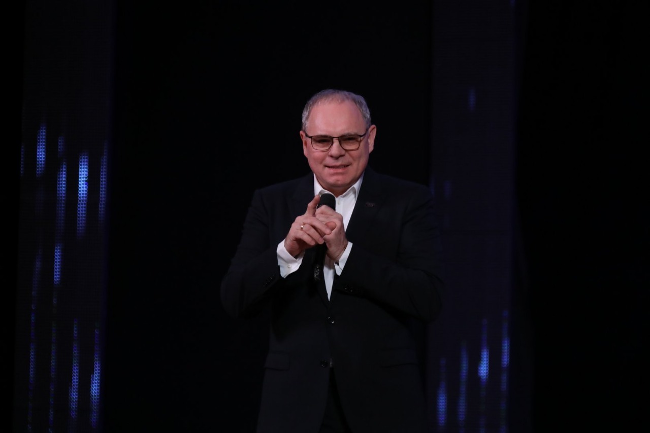 Валерий Шахов