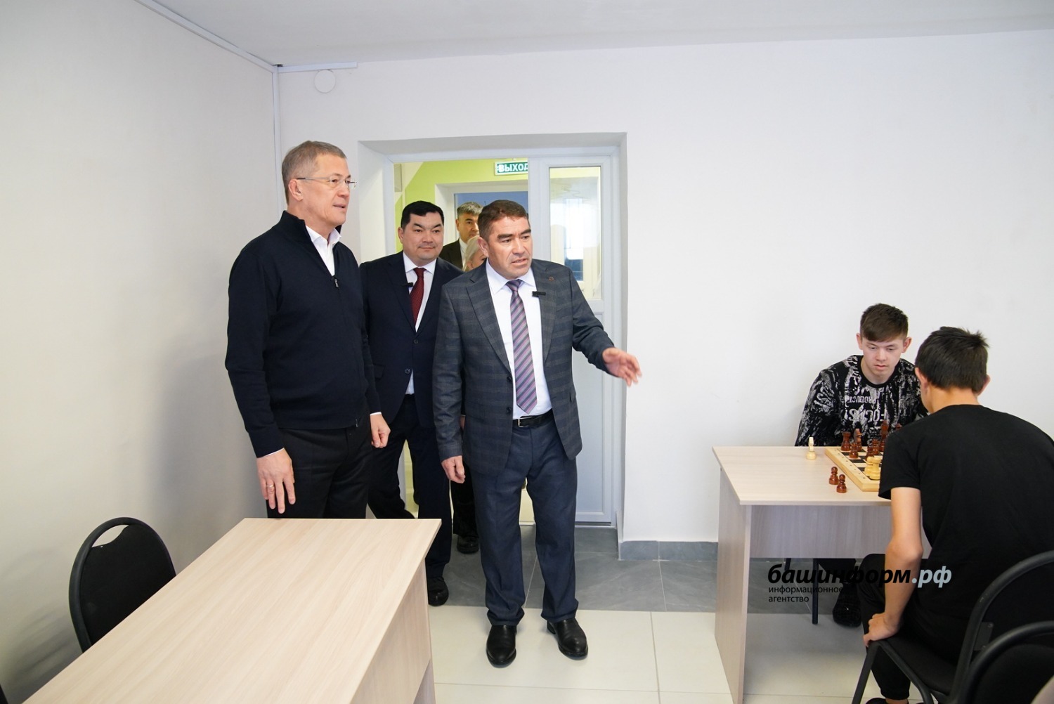 Олег Яровиков