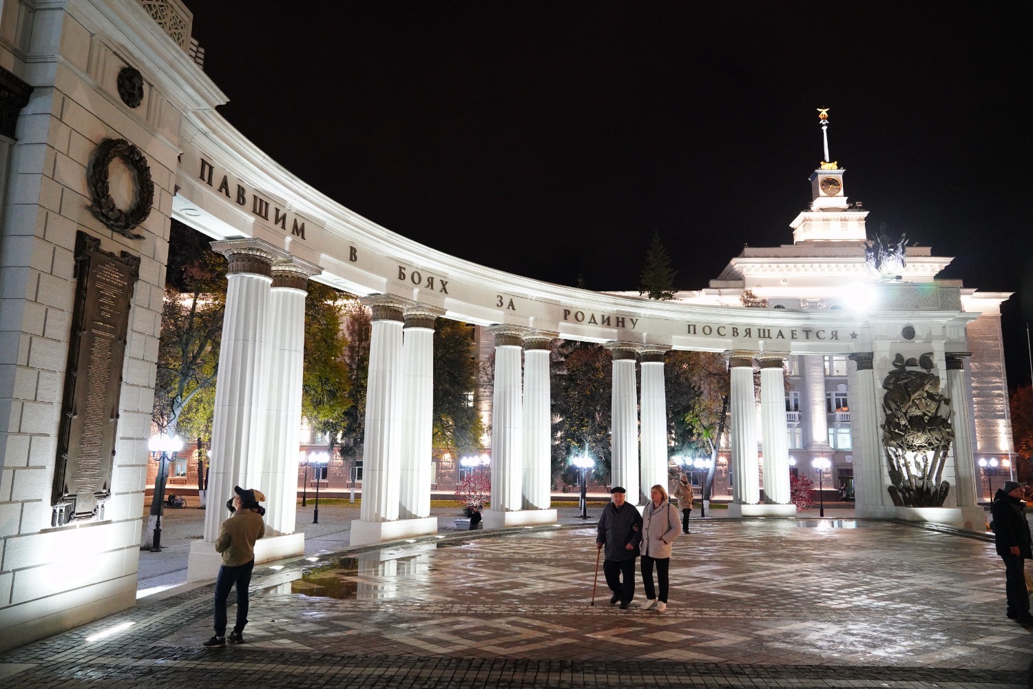 Олег Яровиков