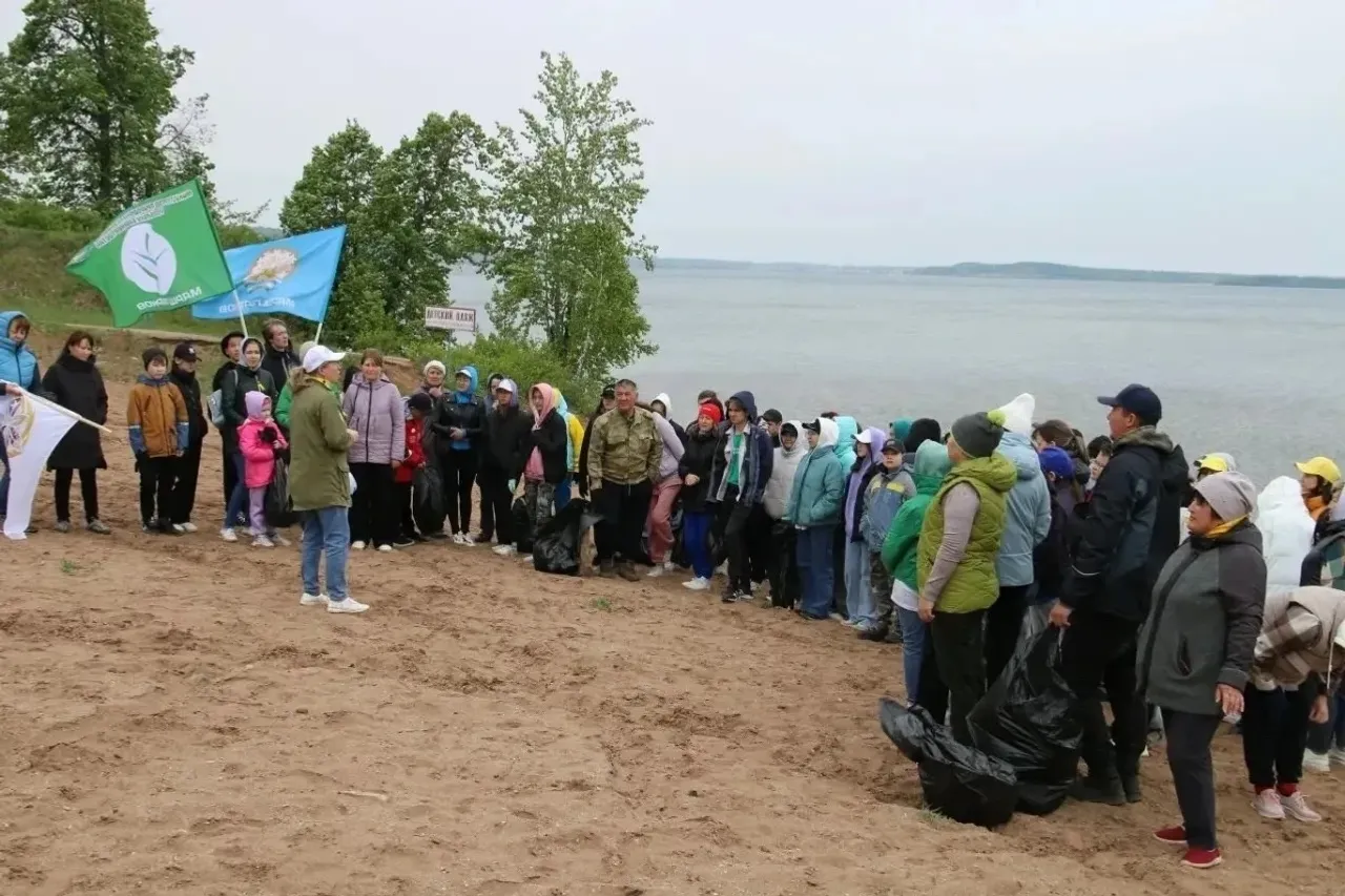 страница Главы РБ Радия Хабирова ВКонтакте
