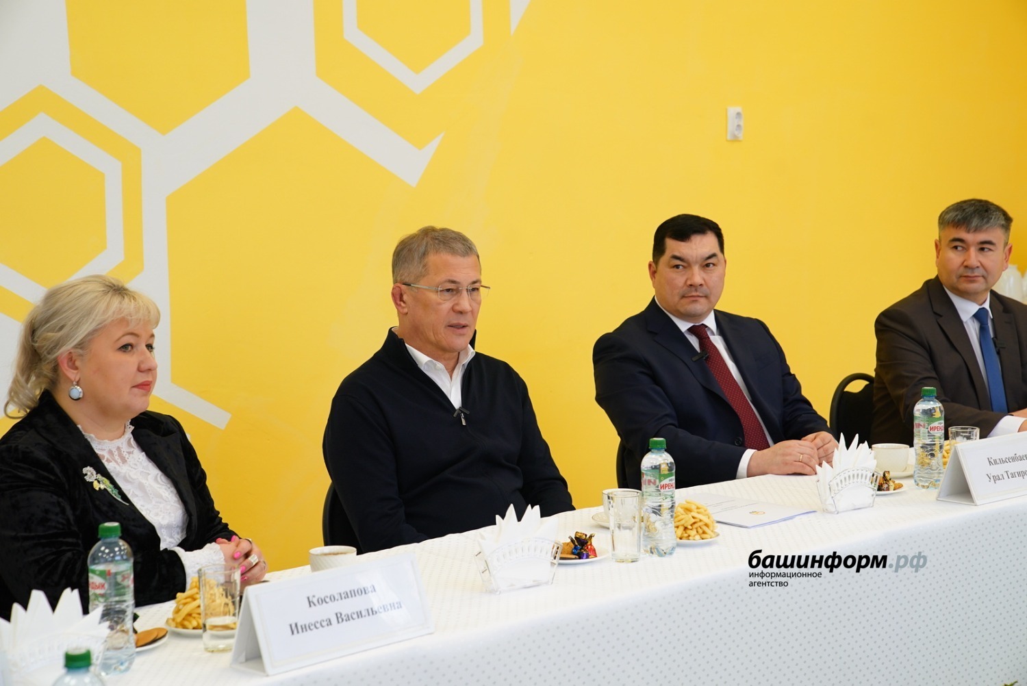 Олег Яровиков