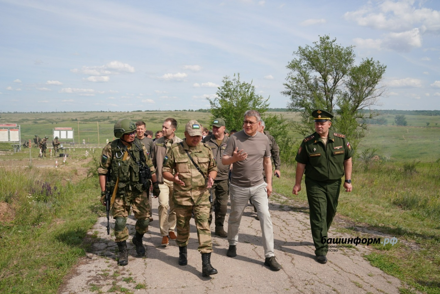 Олег Яровиков