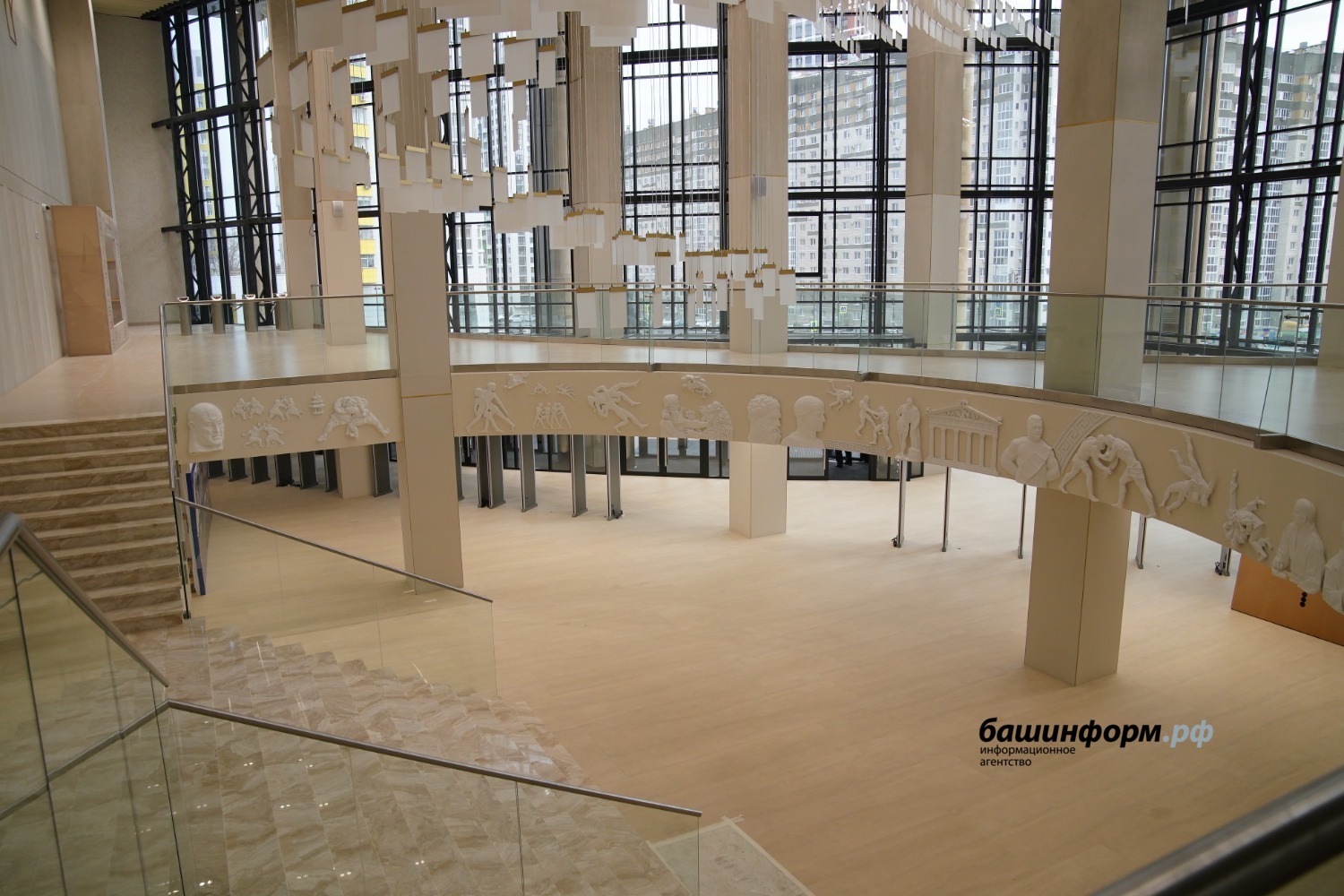 Олег Яровиков  Дворец борьбы