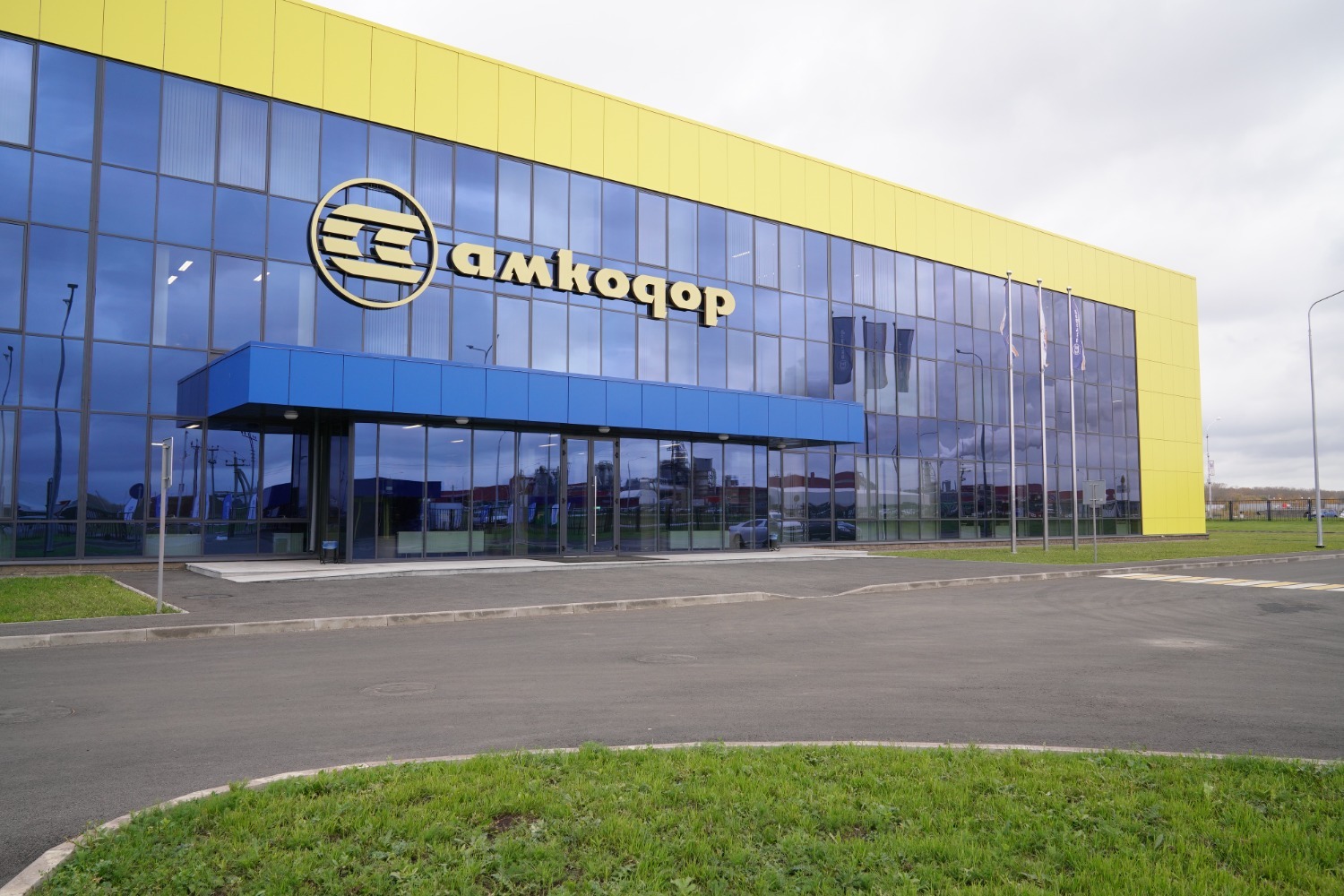 Олег Яровиков