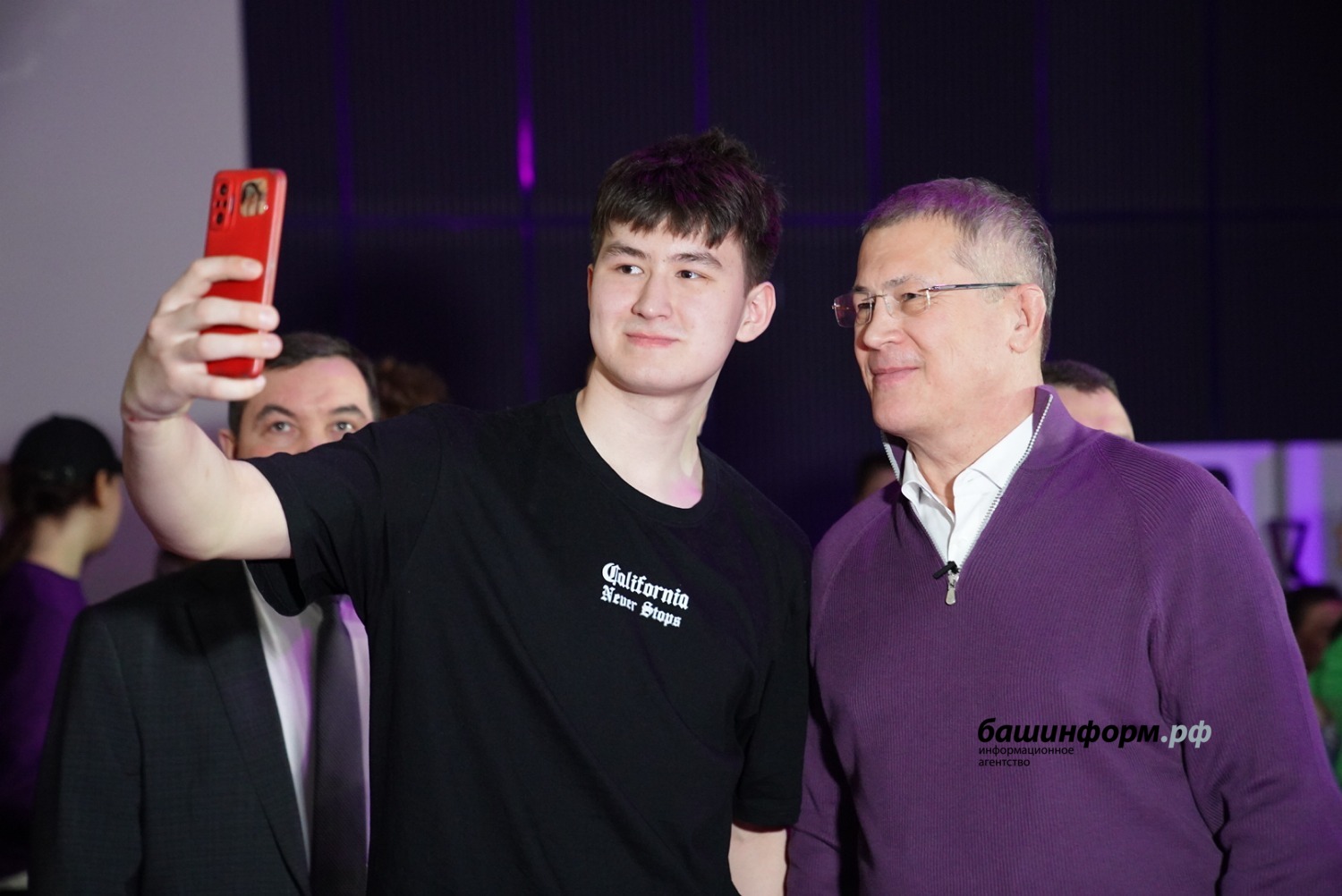 Олег Яровиков