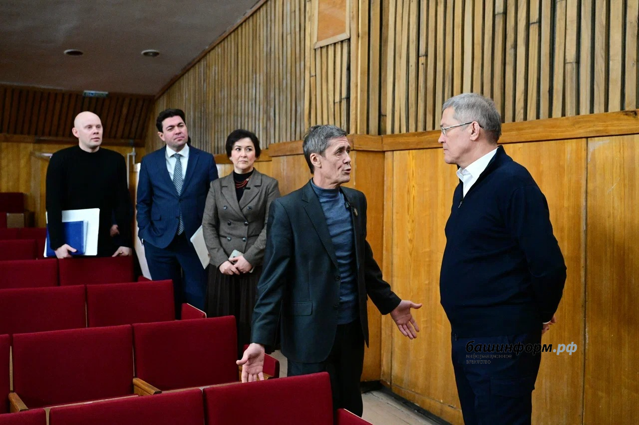 Азат Мухамедьянов  пресс-служба  Главы РБ