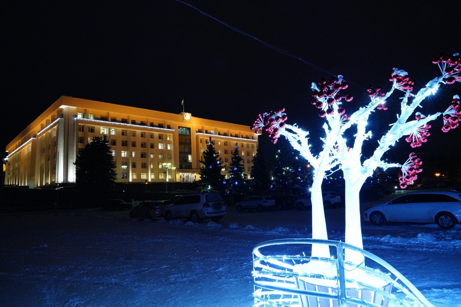 Олег Яровиков