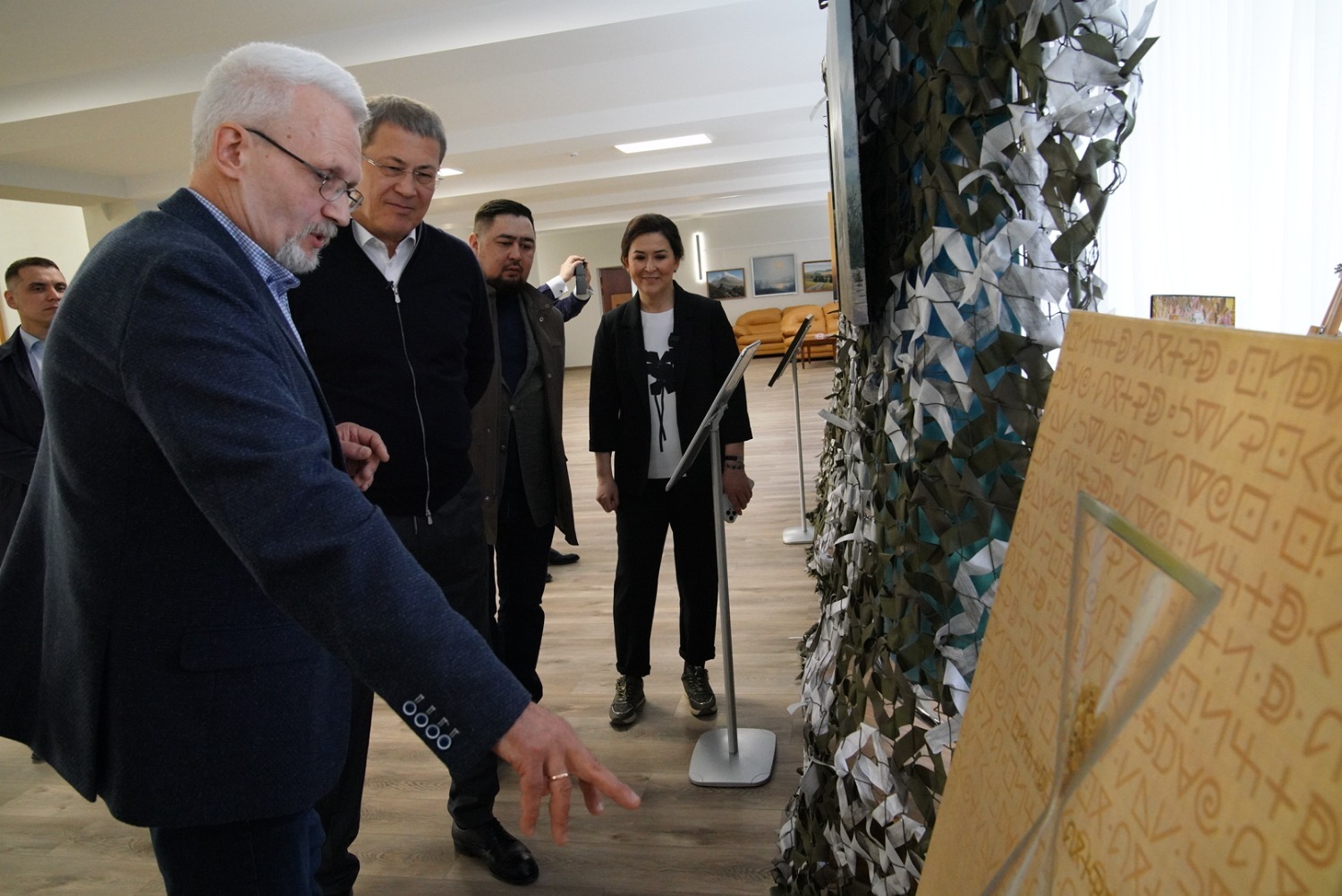 Олег Яровиков