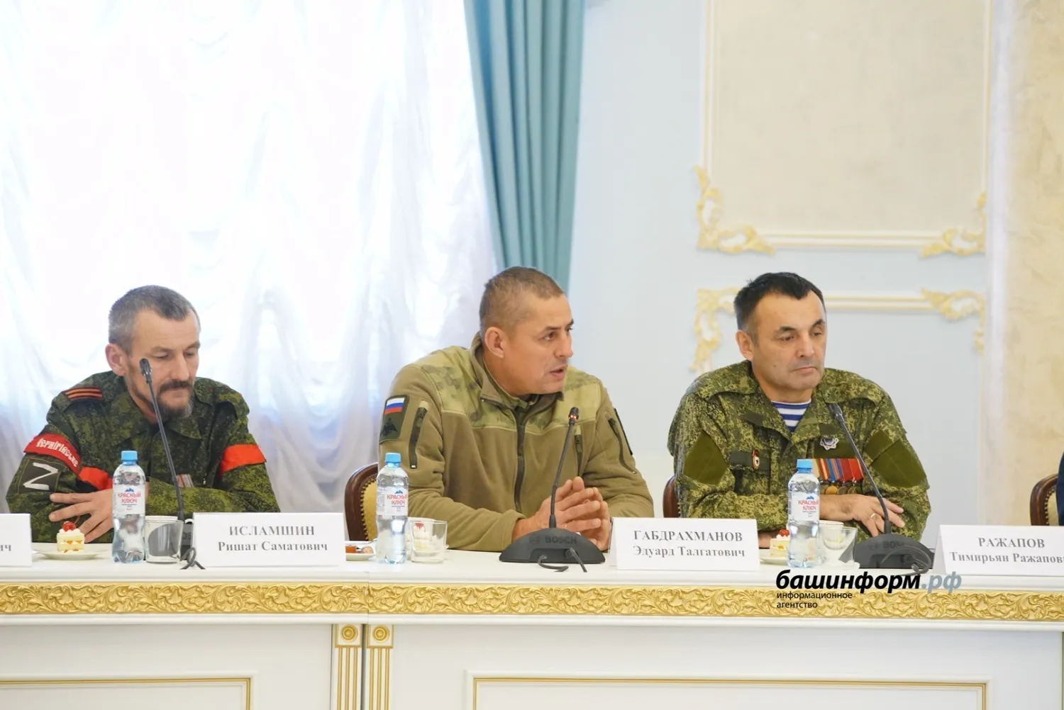 Олег Яровиков