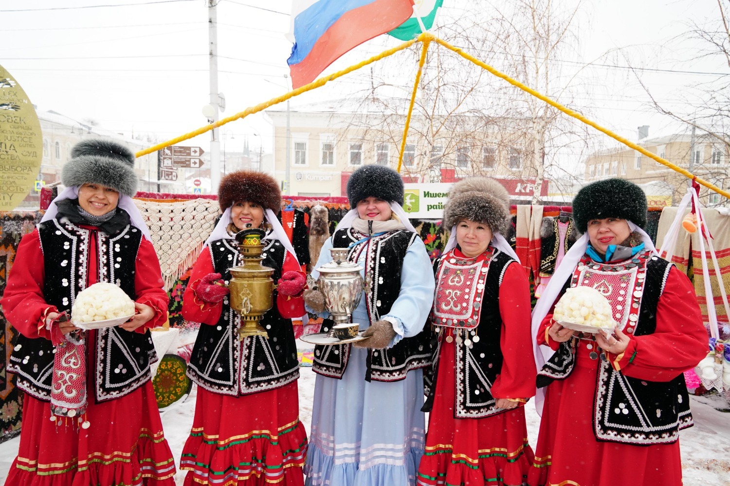 Олег Яровиков