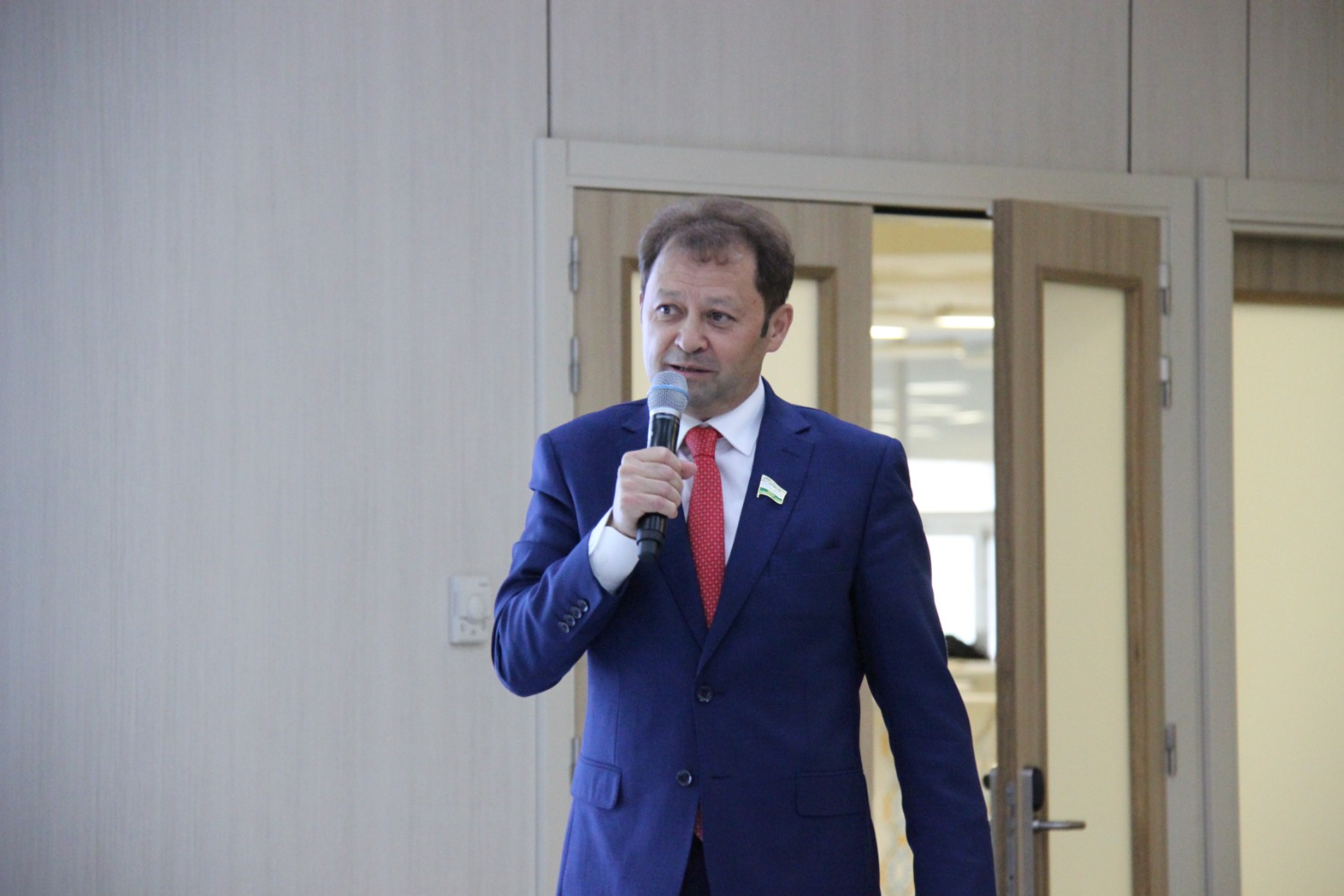 Эдуард Кускарбеков