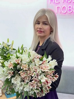 Предпринимательница из Башкирии развивает цветочный магазин