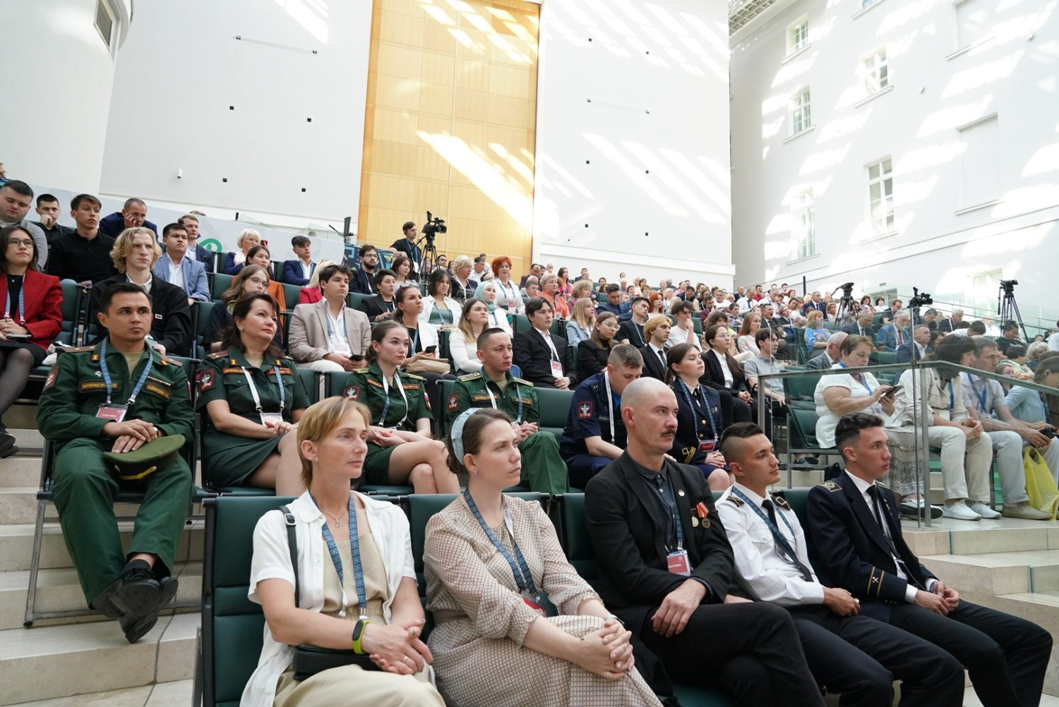 Олег Яровиков