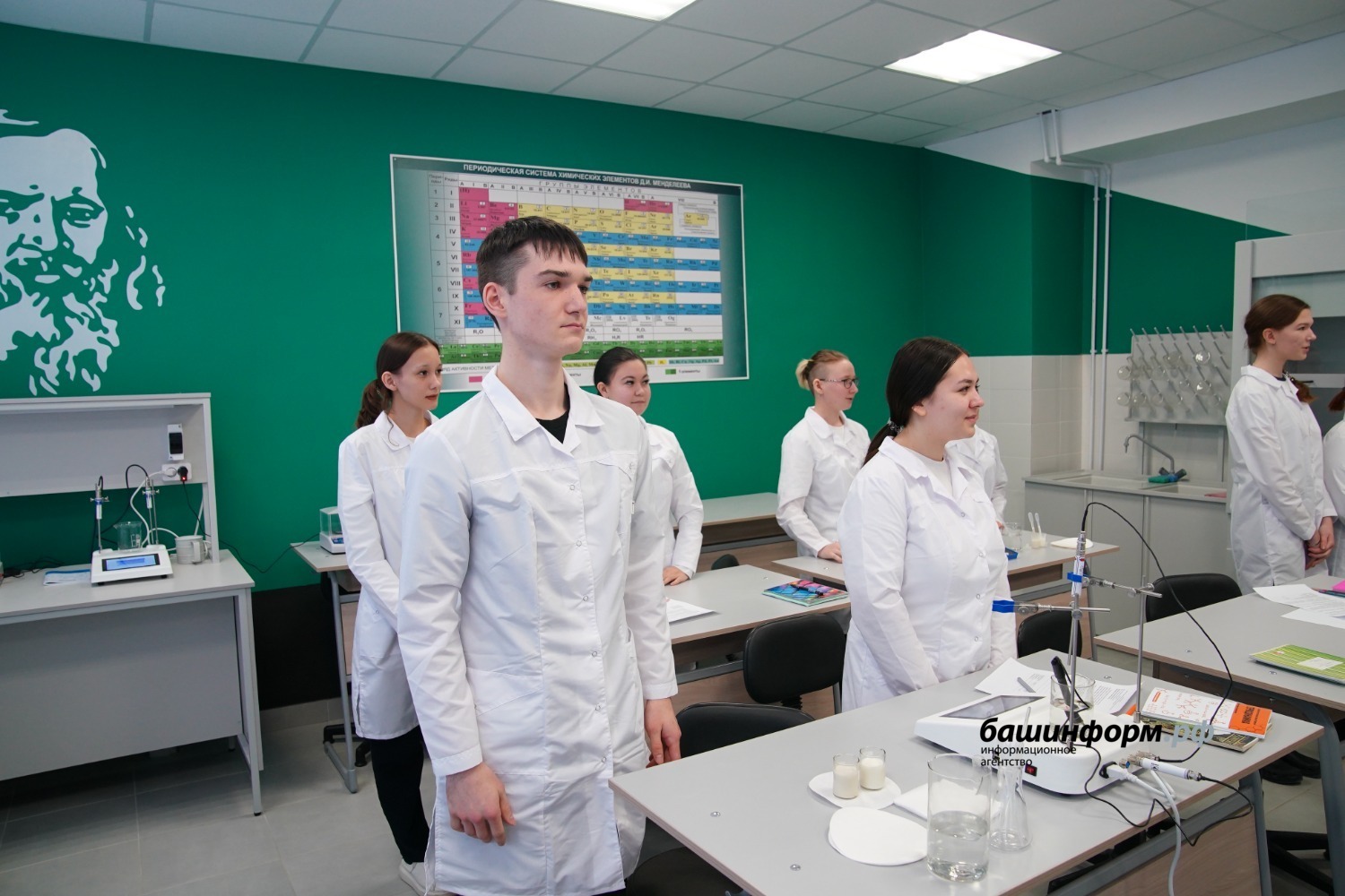 Олег Яровиков