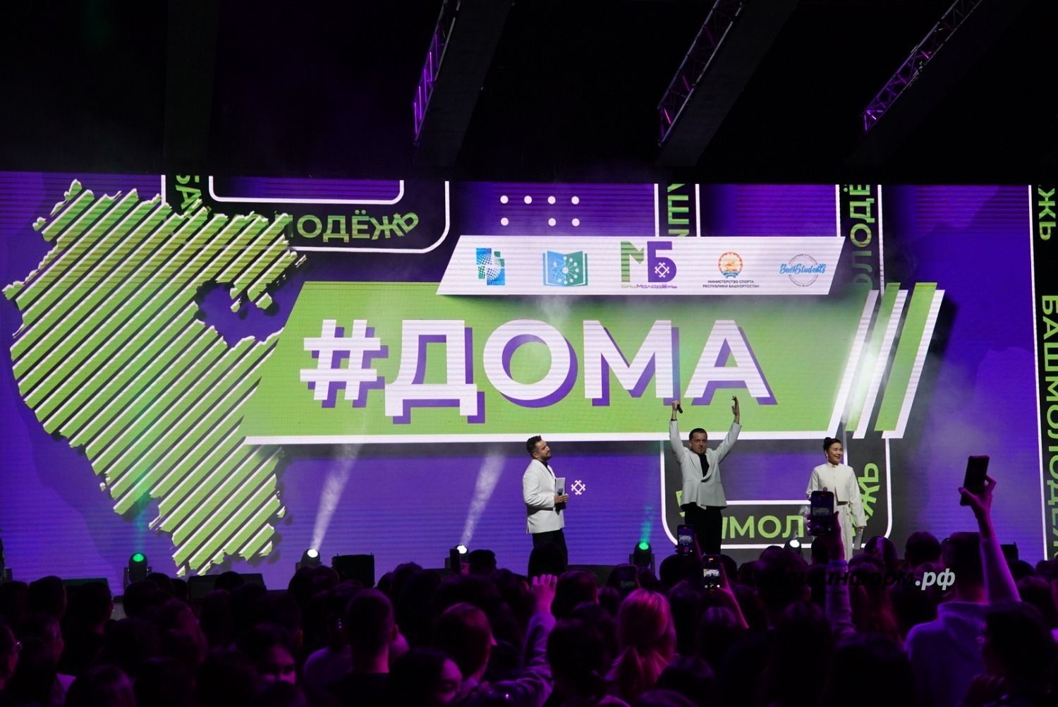 Олег Яровиков