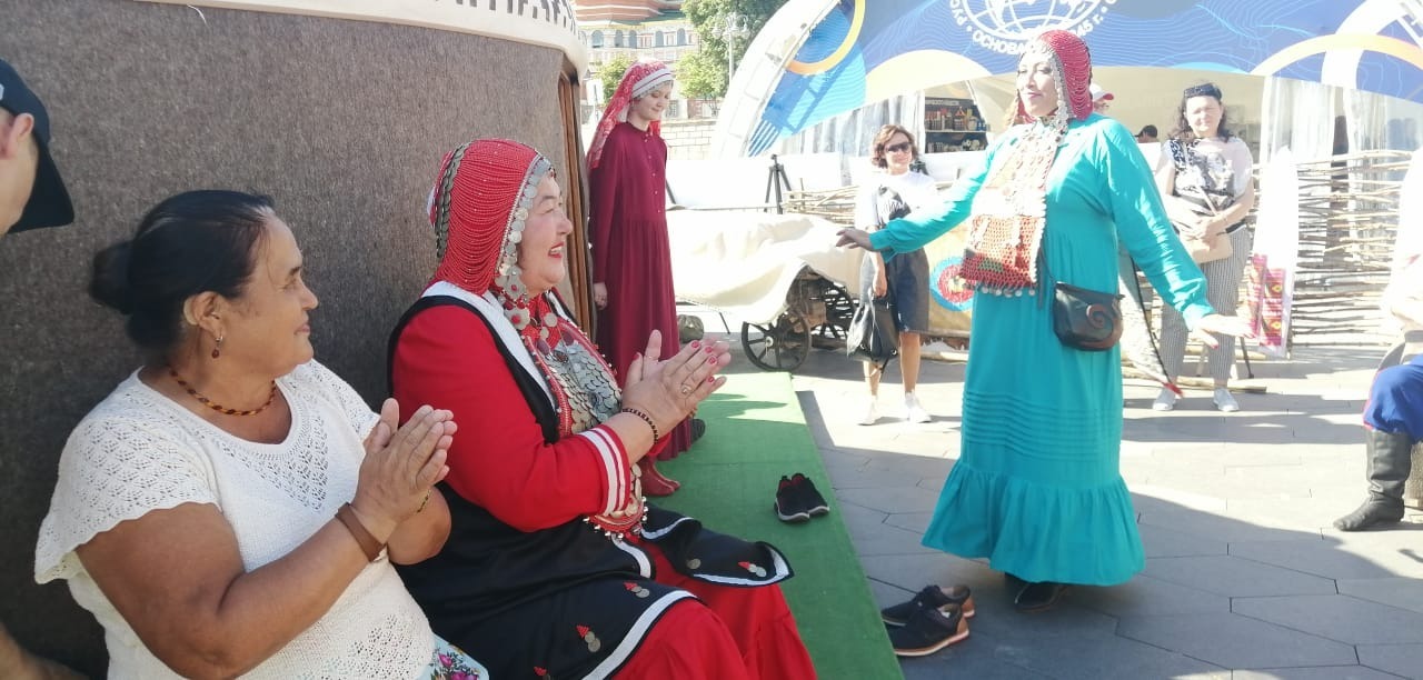 организаторы фестиваля