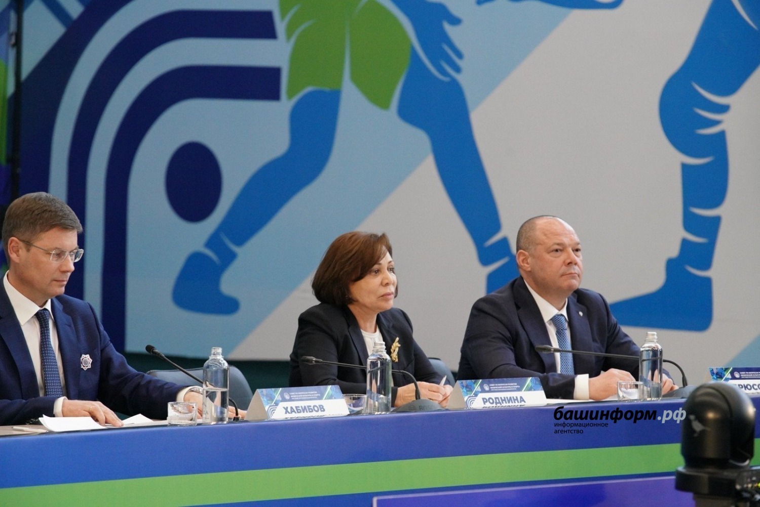 Олег Яровиков