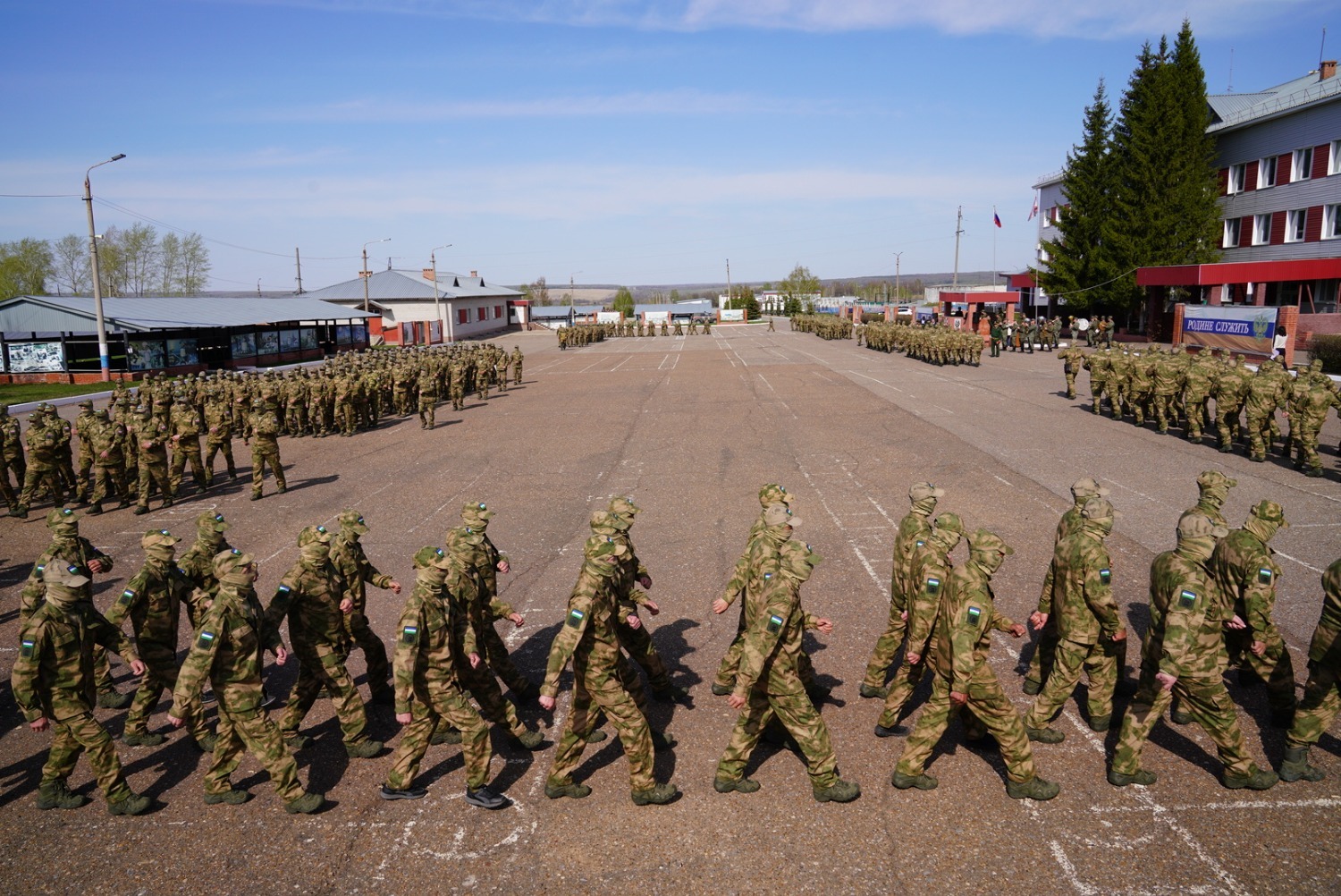 Олег Яровиков
