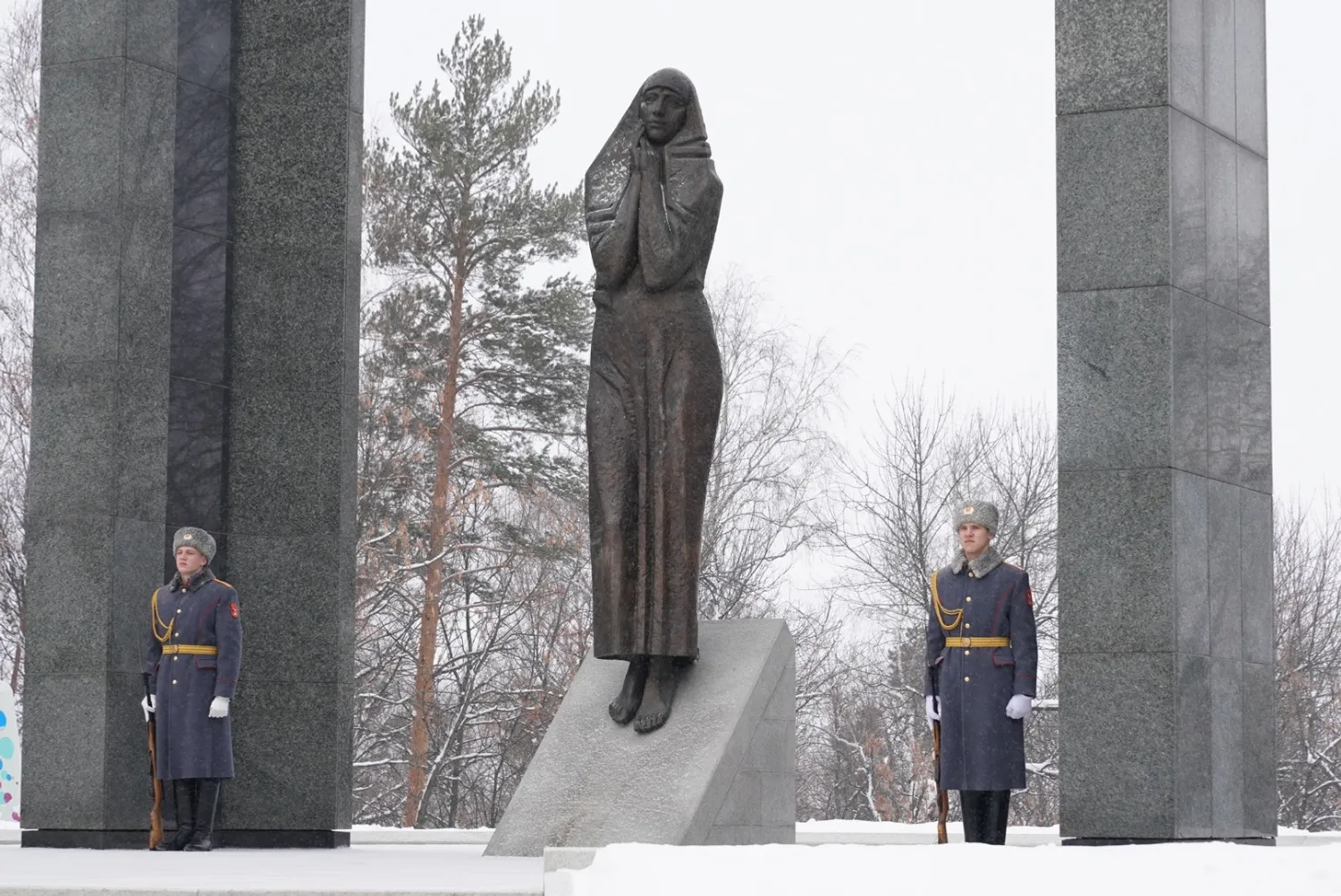 Олег Яровиков