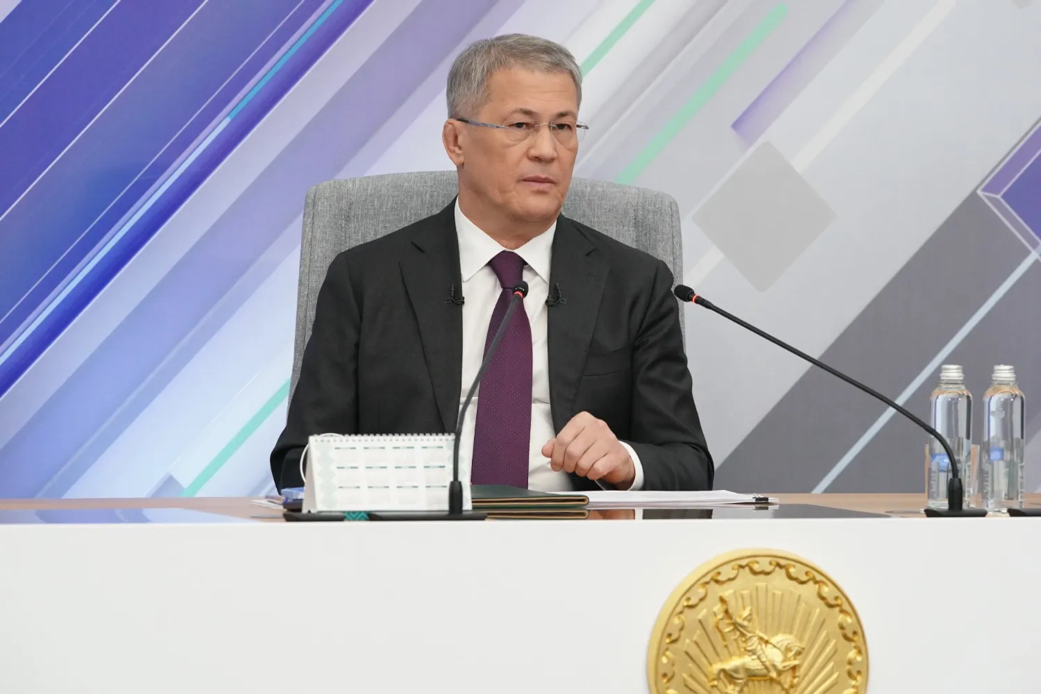 Олег Яровиков