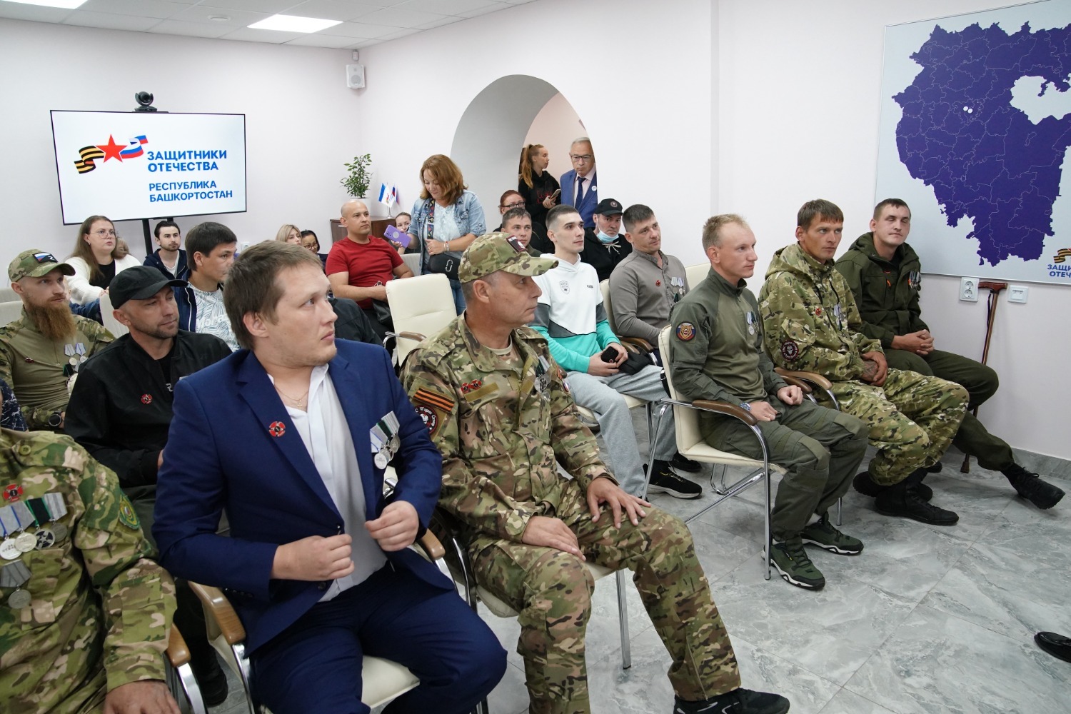 Олег Яровиков