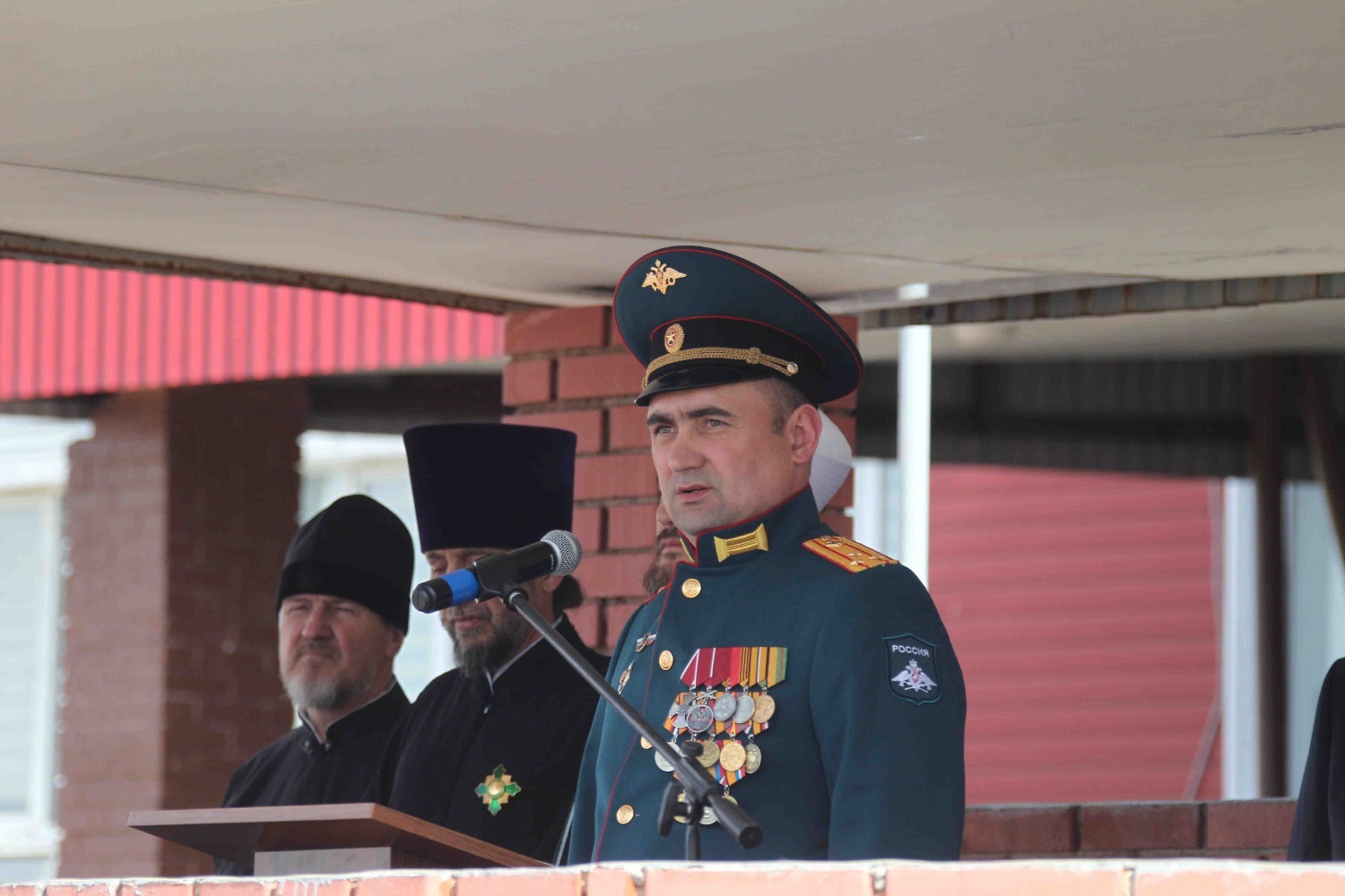 Олег Яровиков