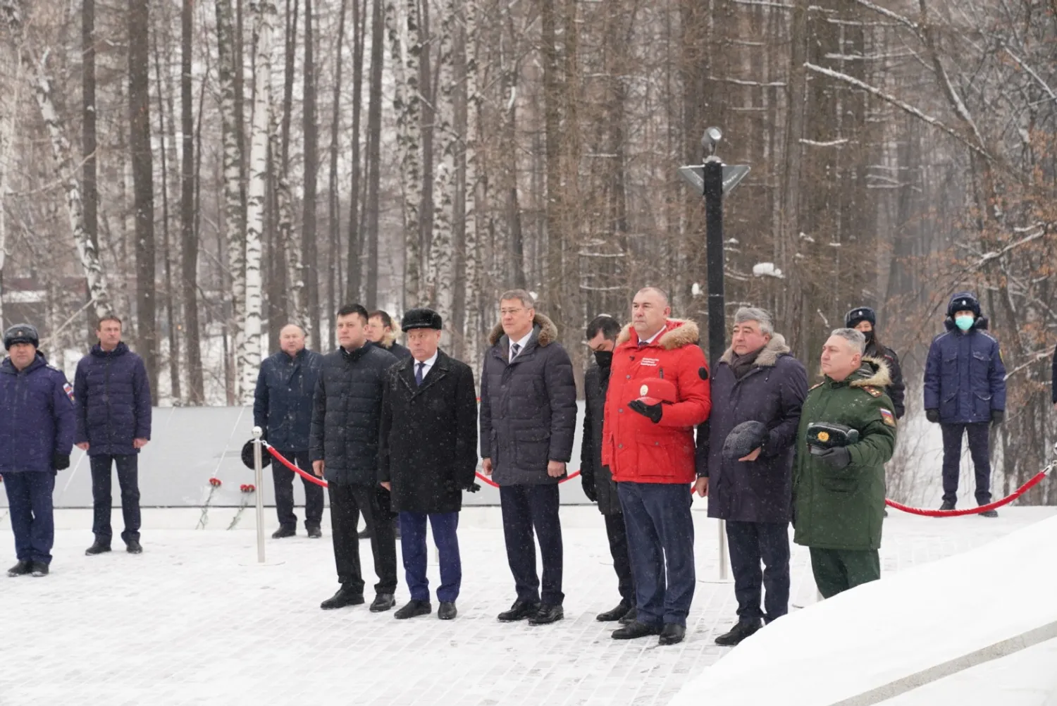 Олег Яровиков