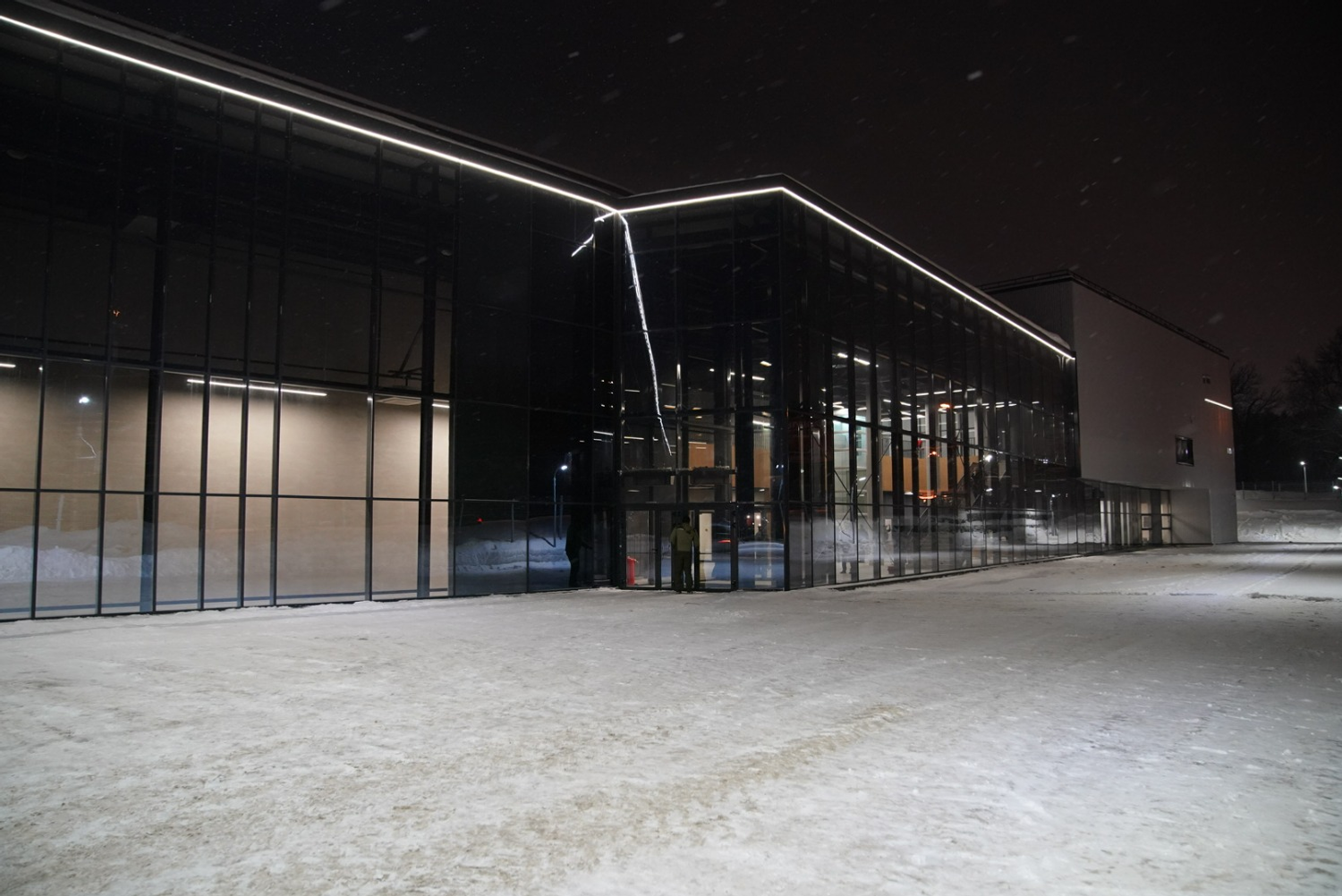 Олег Яровиков