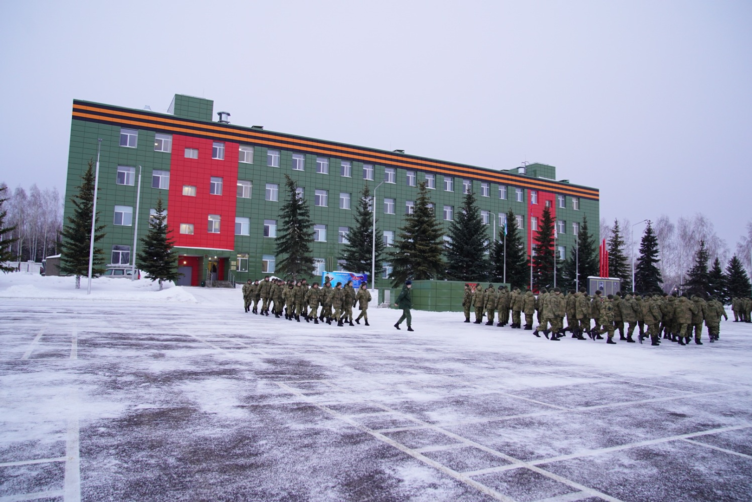 Олег Яровиков