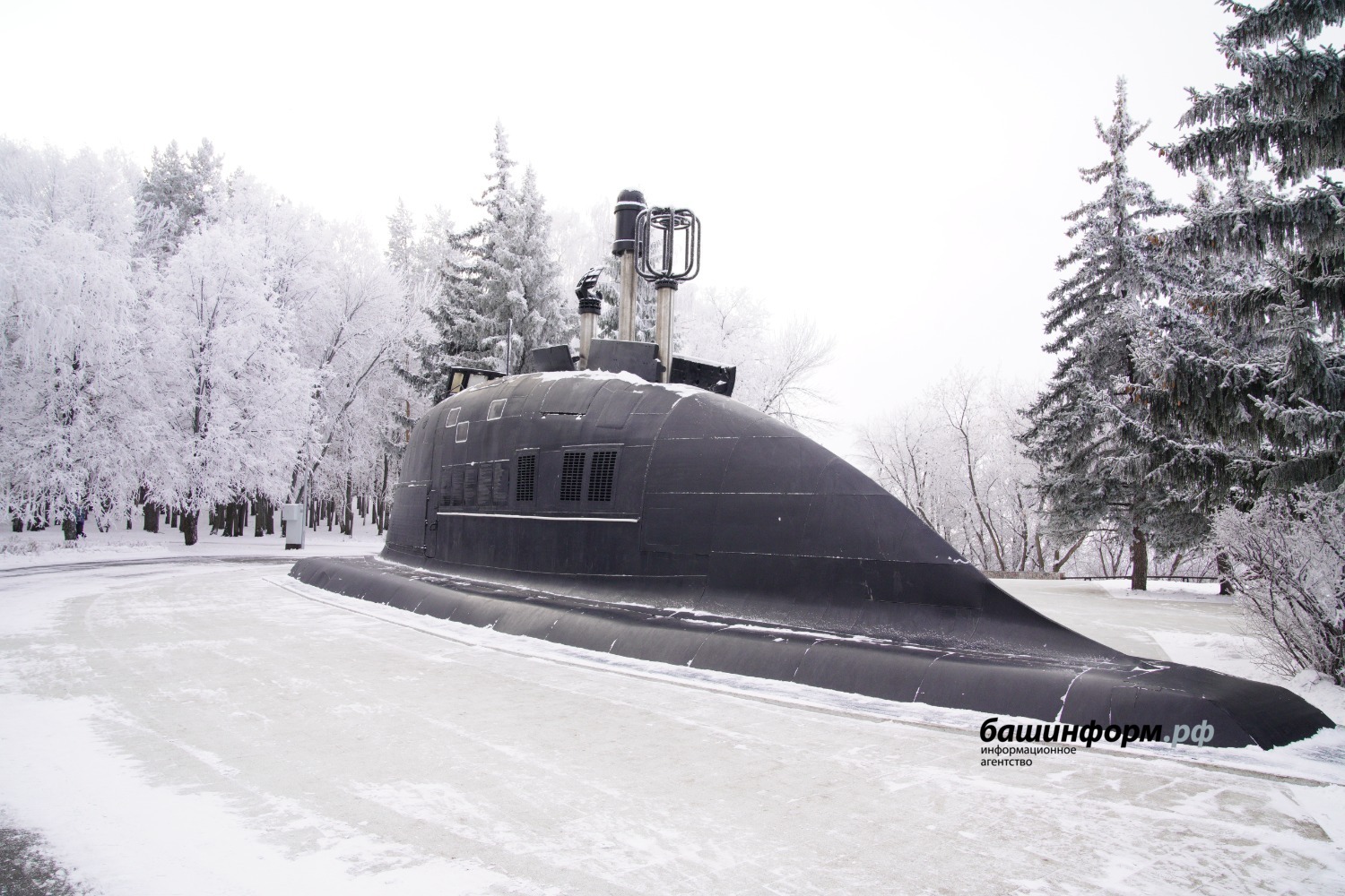 Мемориальный комплекс морякам Башкортостана, погибшим в мирное время при исполнении воинского долга, г. Уфа