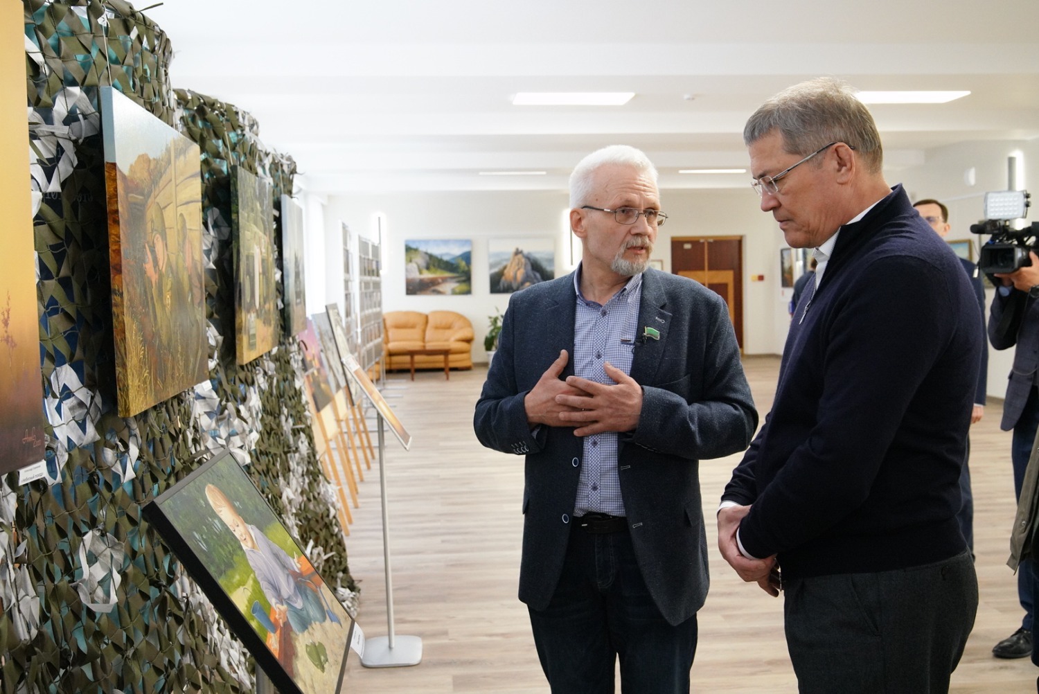 Олег Яровиков