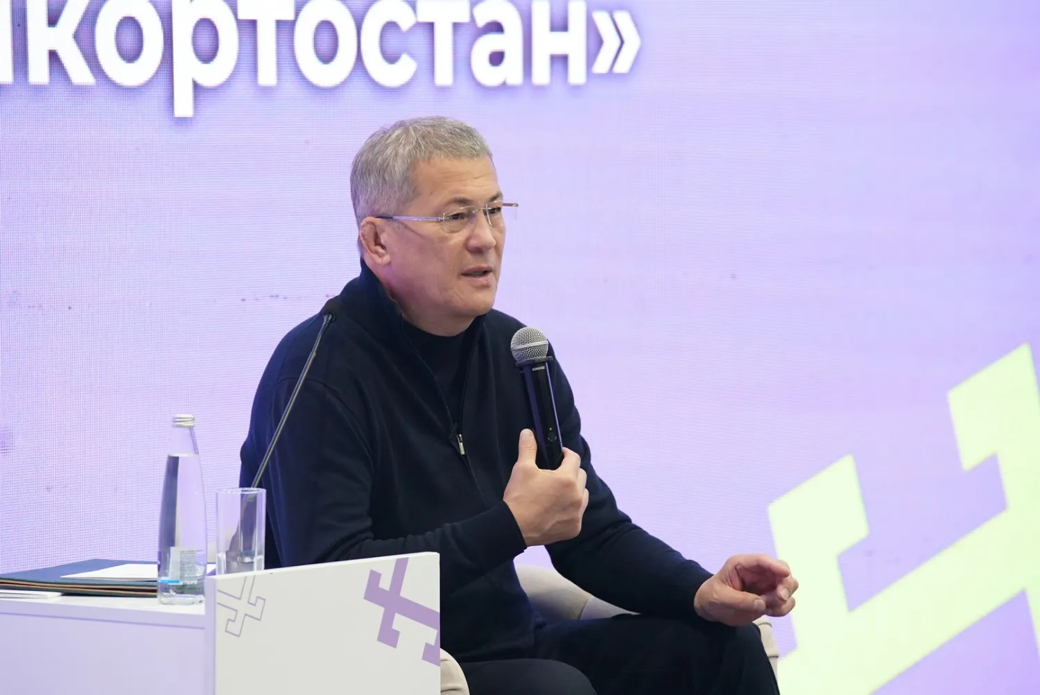 Олег Яровиков
