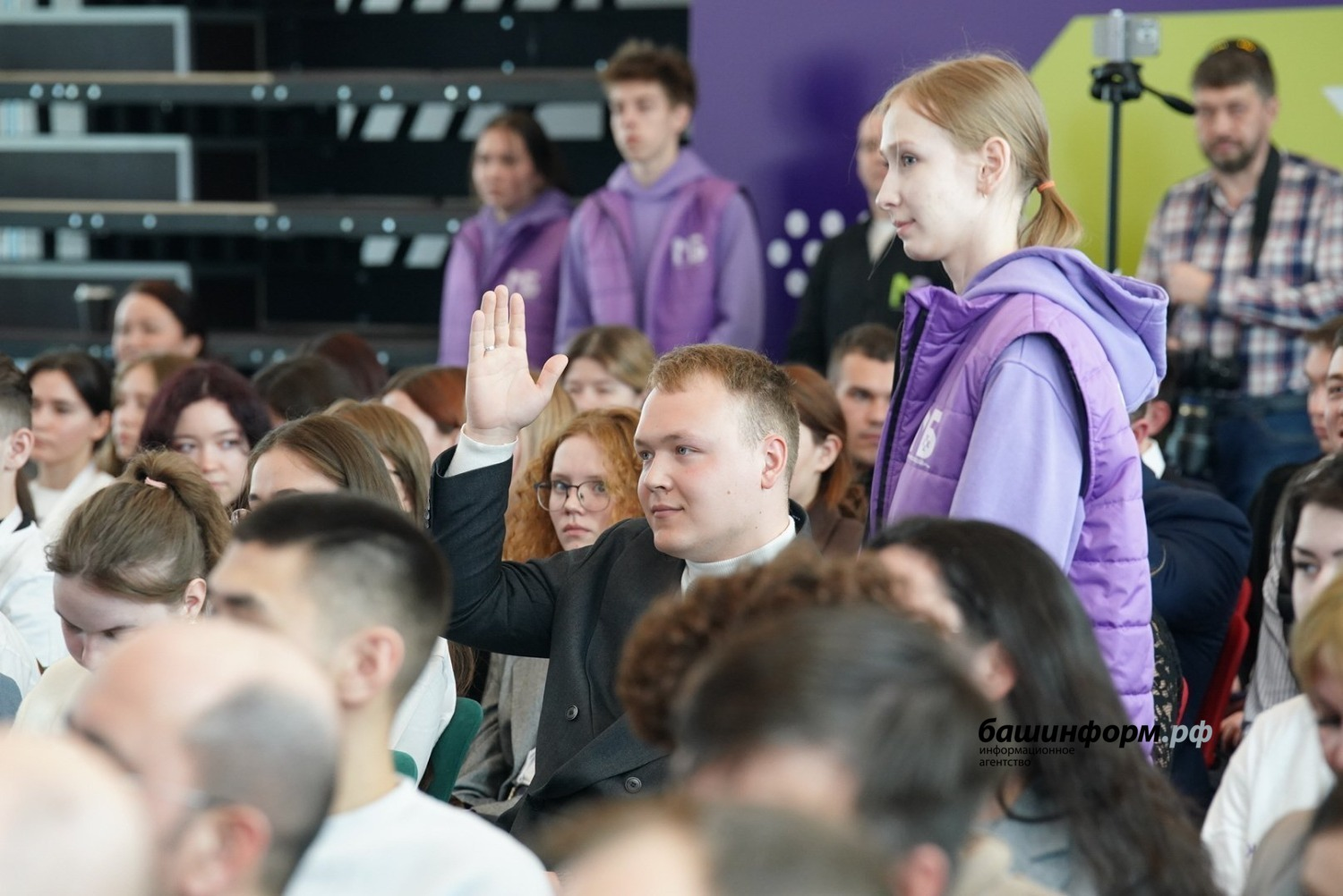 Олег Яровиков