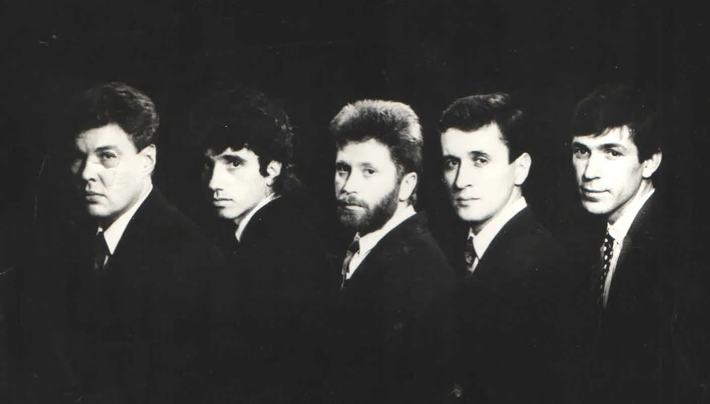 Валерий Шахов  Music town - состав, которым  выехали в Таиланд в 1994 году