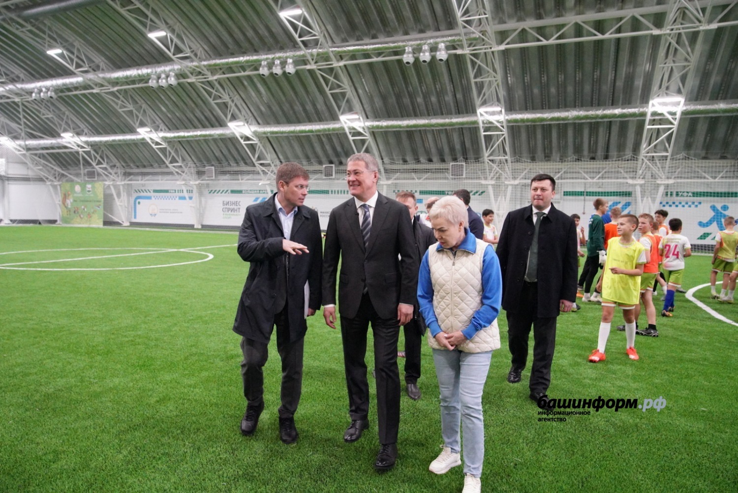 Олег Яровиков