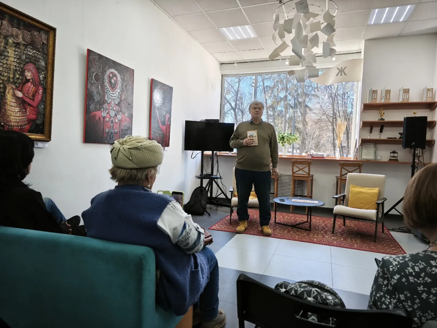 официальный аккаунт Айдара Хусаинова ВКонтакте