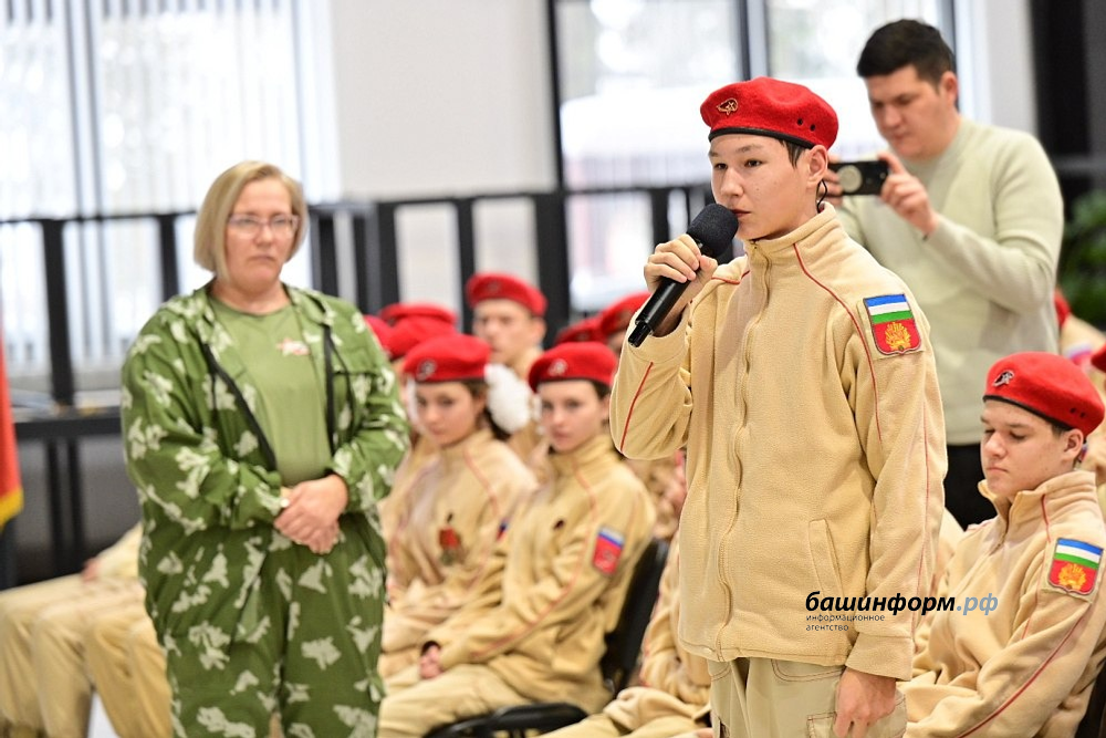 Азат Мухамедьянов  пресс-служба  Главы РБ