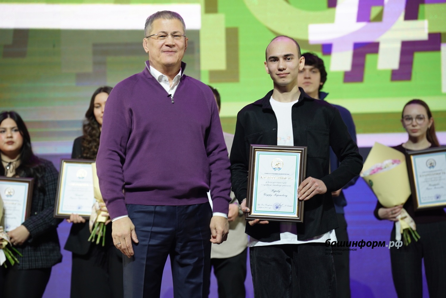 Олег Яровиков